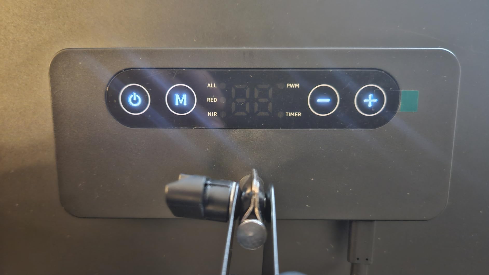 Red Light Therapy Device for Full Body, 630nm, 660nm, 810nm & 850nm, Near Infrared Dual-Chip Clinical Grade LED Panel for Smooth Skin, Weight, Pain and Overall Wellness customer photo 1