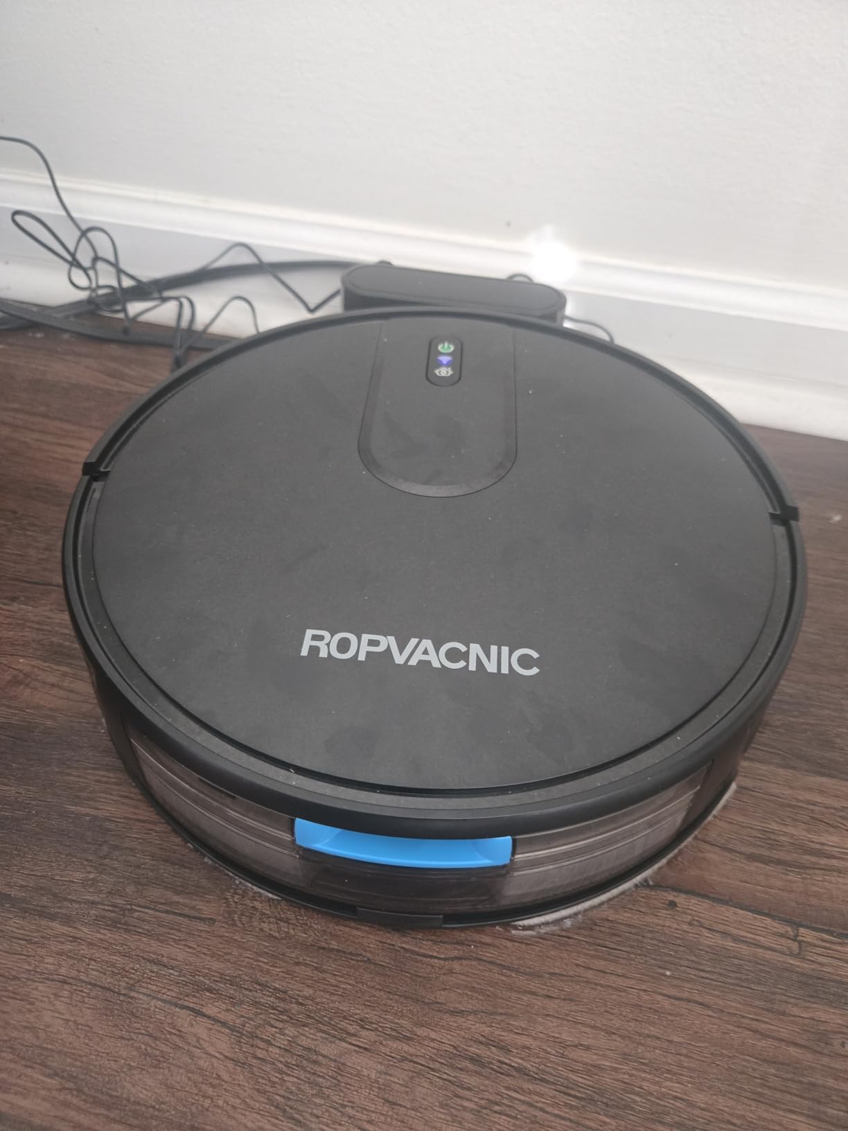 ROPVACNIC Robot Vacuum Cleaner Robot Vacuum and Mop Combo with 5200Pa Suction, Personalized Cleaning Adjustments, Self-Charging Robotic Vacuum Cleaner, Advanced Obstacle Avoidance customer photo 1