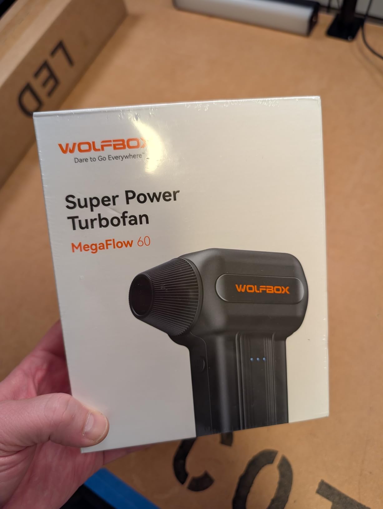 WOLFBOX MF60 Compressed Air Duster-110000RPM Super Power Electric Air Duster, 3-Speed Adjustable Rechargeable Cordless Air Blower with Fast Charging for PC Keyboard Cleaning, Car, Home, 5 Nozzle customer photo 2