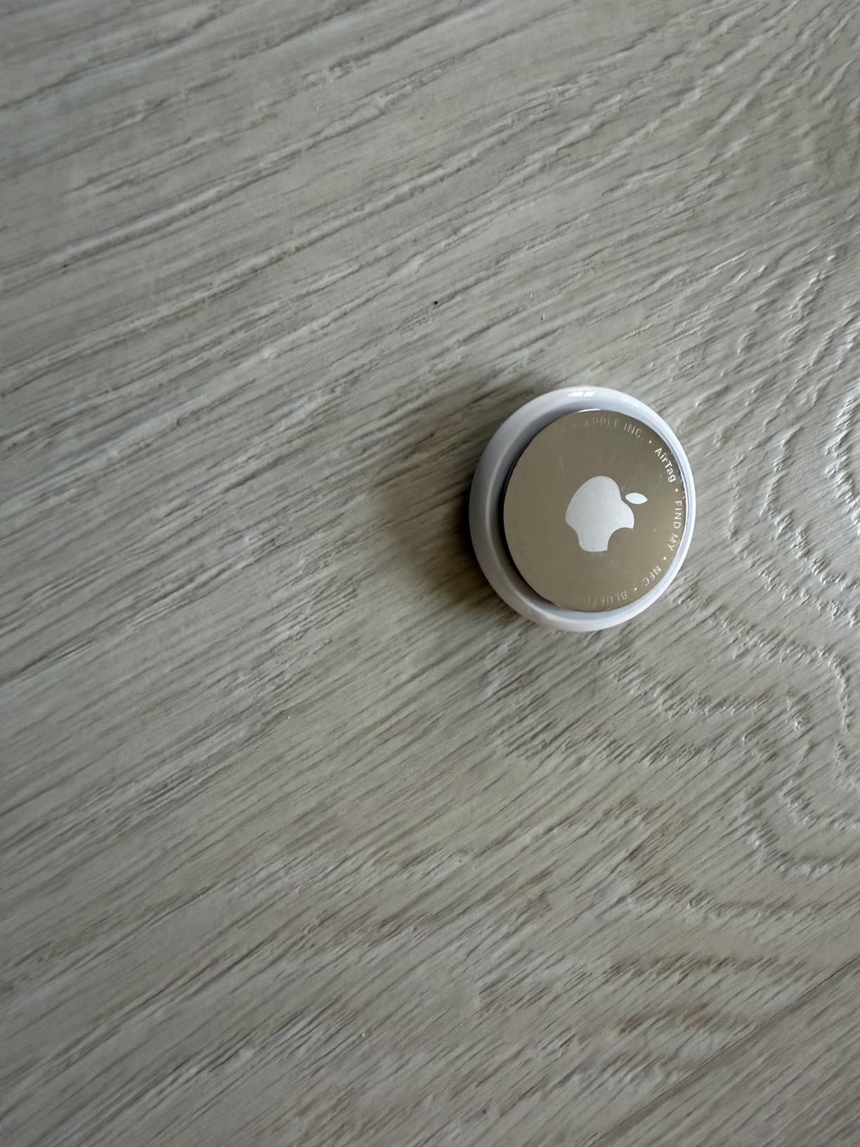 AirTag (2nd Generation) - 4 Pack customer photo 1