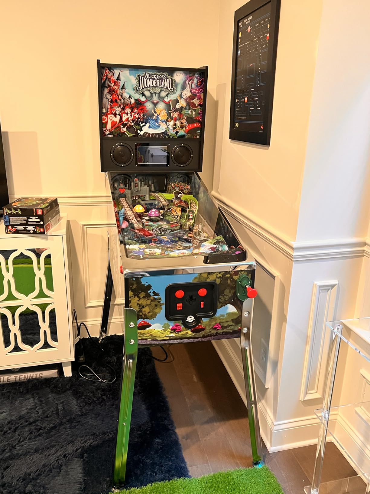 Alice Goes to Wonderland Pinball Machine with LED Lighting customer photo 2