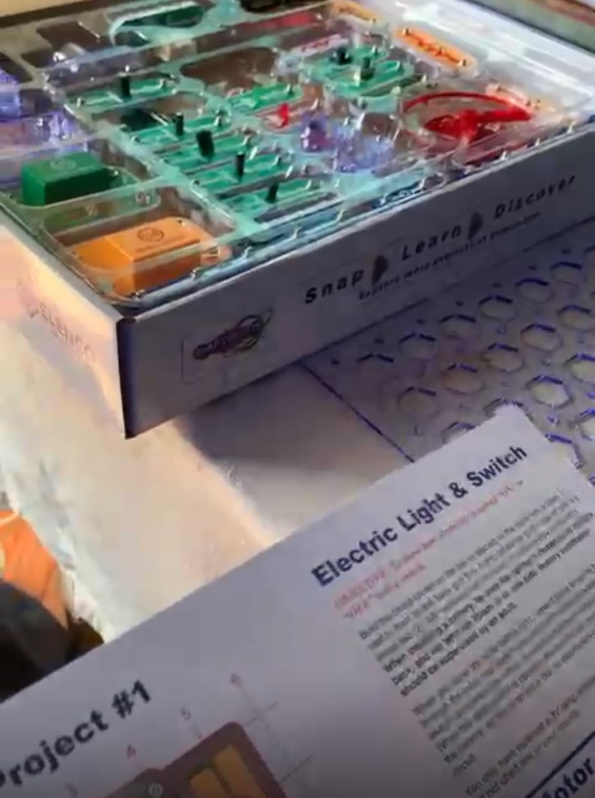 Snap Circuits Classic SC-300 Electronics Exploration Kit | Over 300 Projects | Full Color Manual | STEM Educational Toy for Kids 8+ customer photo 1