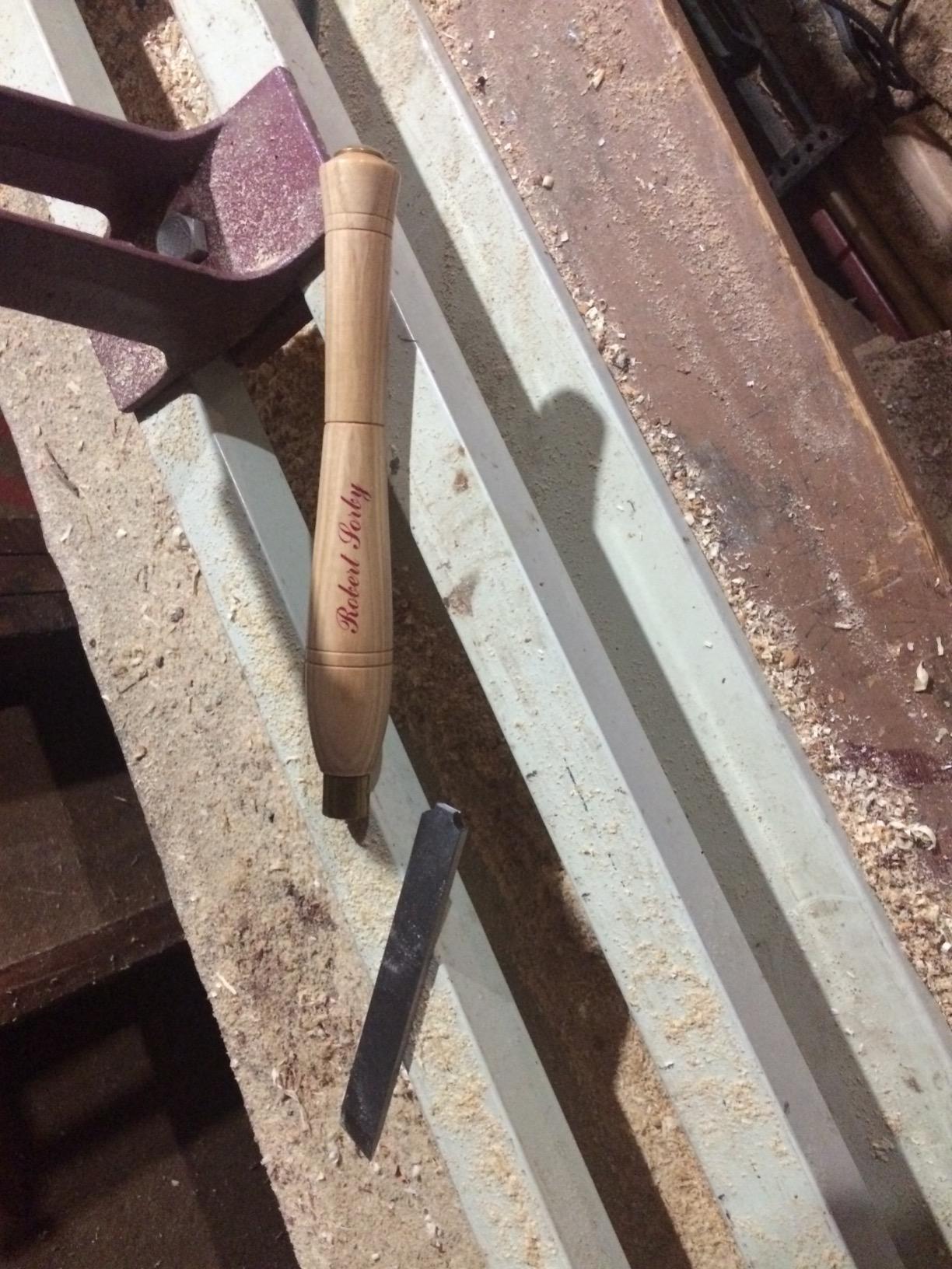 Robert Sorby 67HS 6 Piece Lathe Turning Set with 3/4 inch Spindle Roughing Gouge, 3/8 inch Spindle Gouge, 3/8 inch Bowl Gouge, 3/4 inch Standard Skew Chisel, 1/8 inch Parting Tool and 1/2 inch Round Nose Scraper customer photo 1