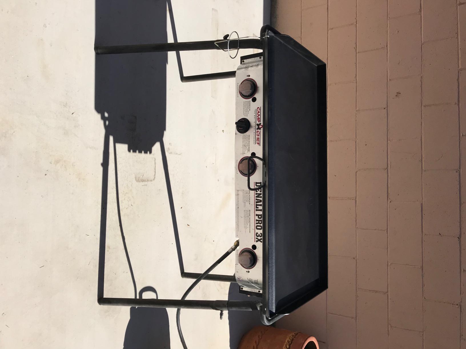 Camp Chef Professional Fry Griddle, 3 Burner Griddle, Cooking Dimensions: 16 in. x 38 in customer photo 2