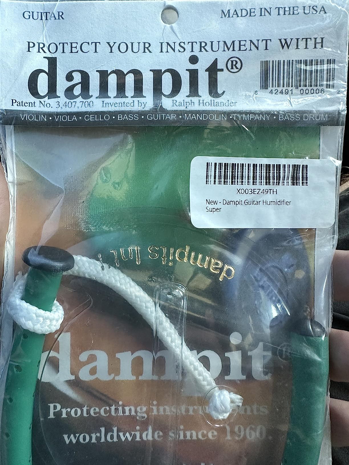 Dampit Guitar Humidifier Super customer photo 1