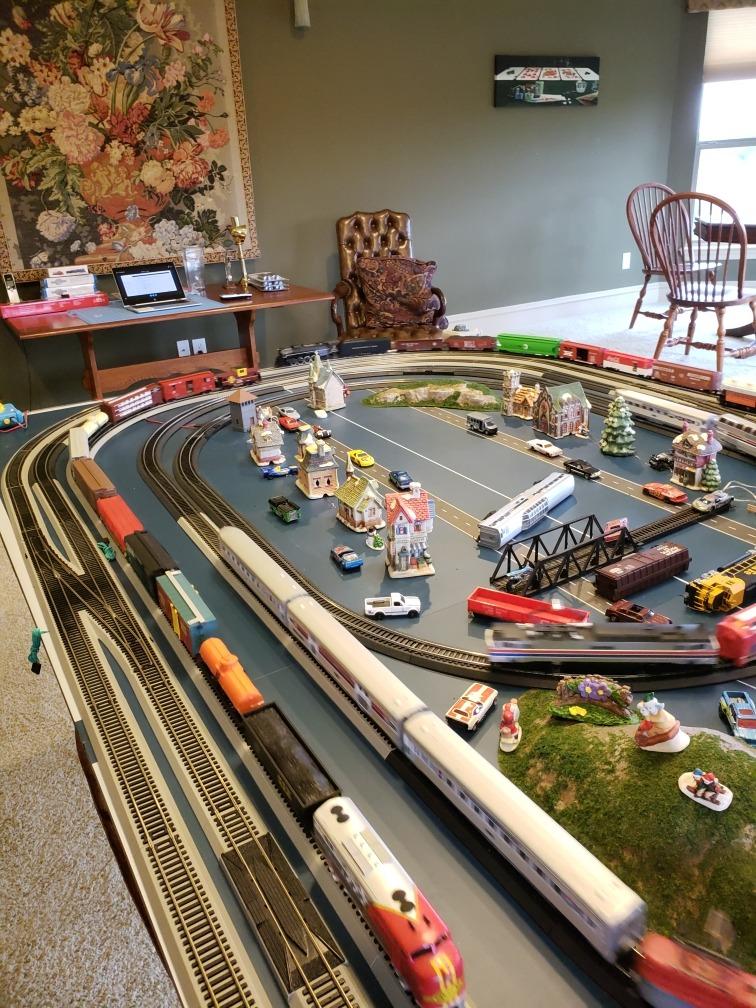 Bachmann Trains - Digital Commander DCC Equipped Ready To Run Electric Train Set - HO Scale customer photo 1