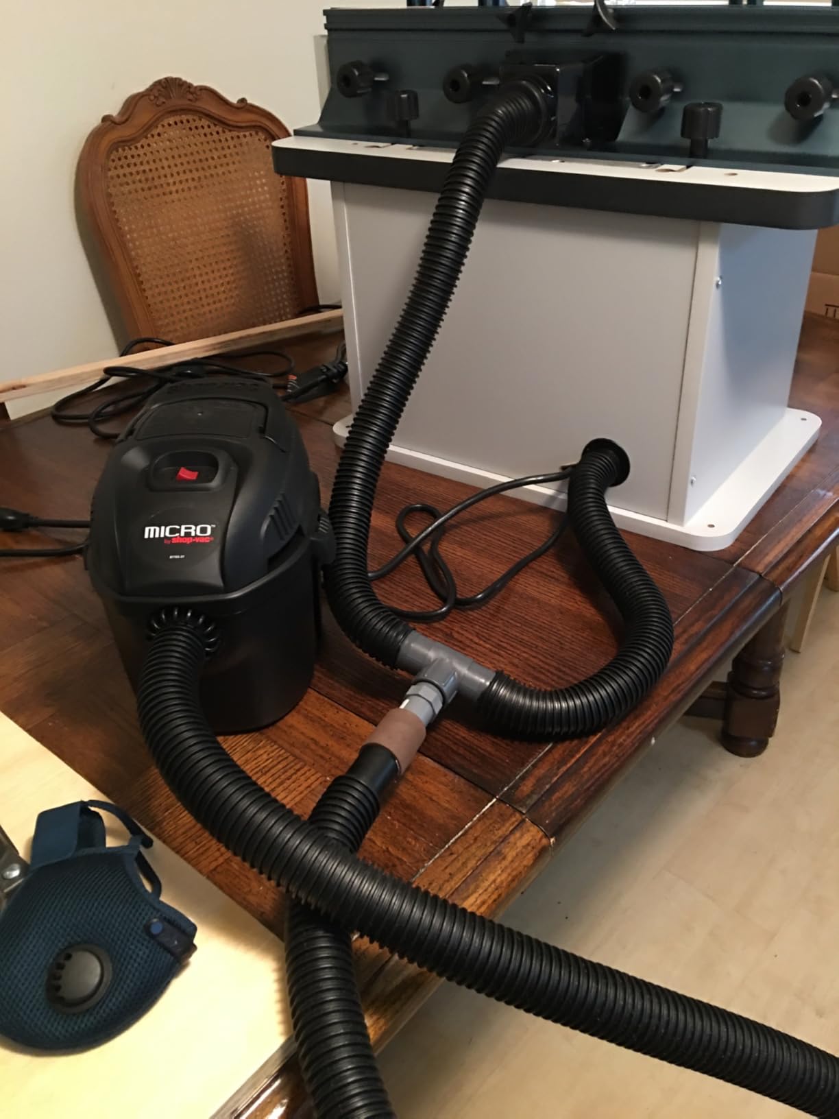 BOSCH RA1171 Benchtop Laminated MDF Top Cabinet Style Router Table customer photo 1