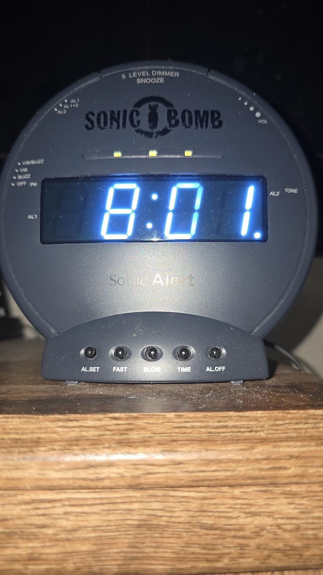Sonic Bomb Dual Extra Loud Alarm Clock with Bed Shaker - Sonic Alert Vibrating Alarm Clock for Heavy Sleepers, Battery Backup customer photo 1