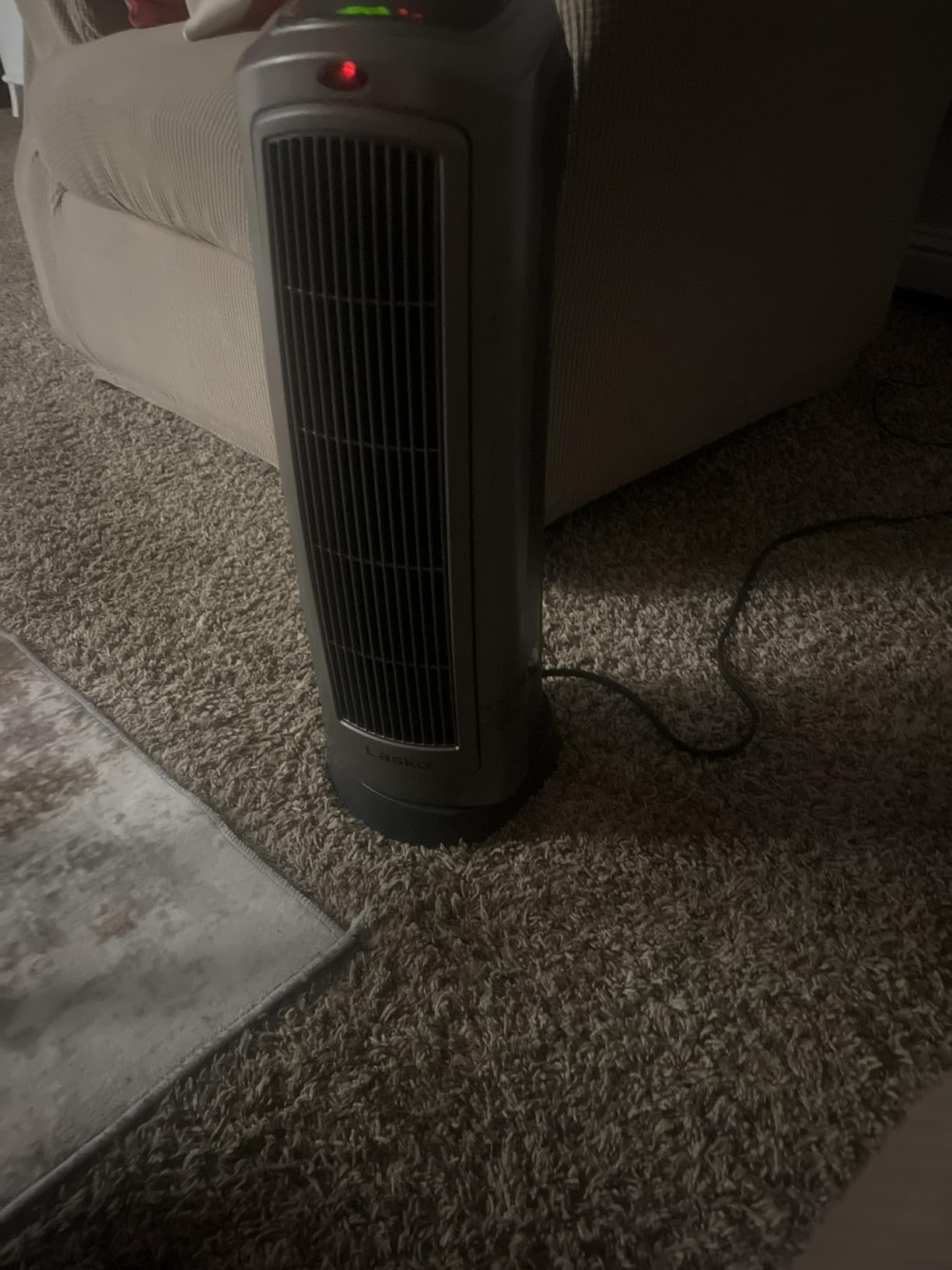 Lasko Oscillating Digital Ceramic Tower Heater for Home with Adjustable Thermostat, Timer and Remote Control, 23 Inches, 1500W, Silver, 755320 customer photo 2