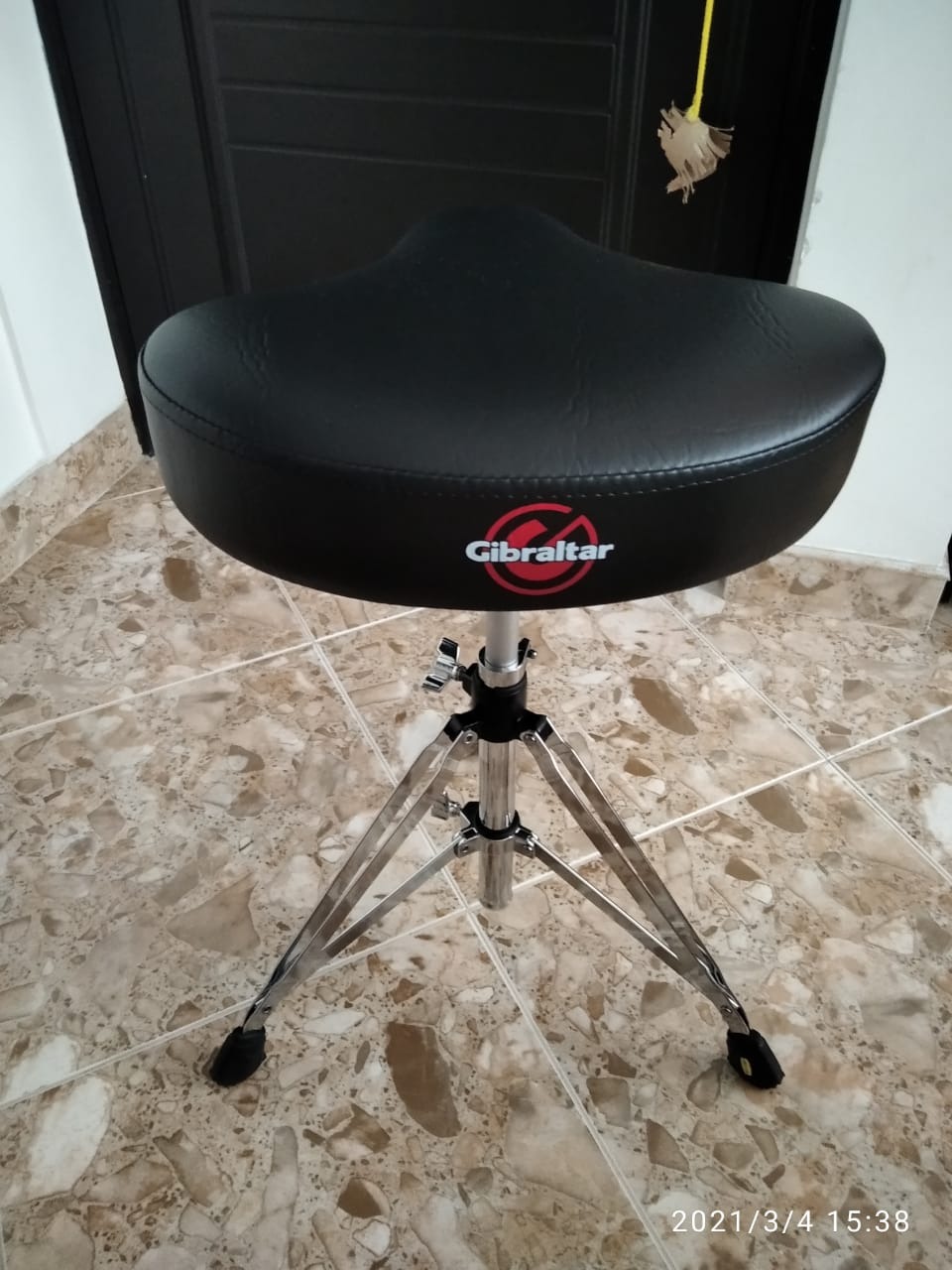Gibraltar Drum Throne with Adjustable Height Motorcycle-Style Seat (6608) customer photo 1