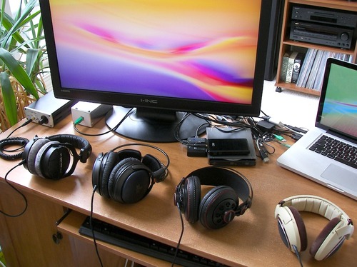 beyerdynamic DT 990 Pro 250 ohm Over-Ear Studio Headphones customer photo 1