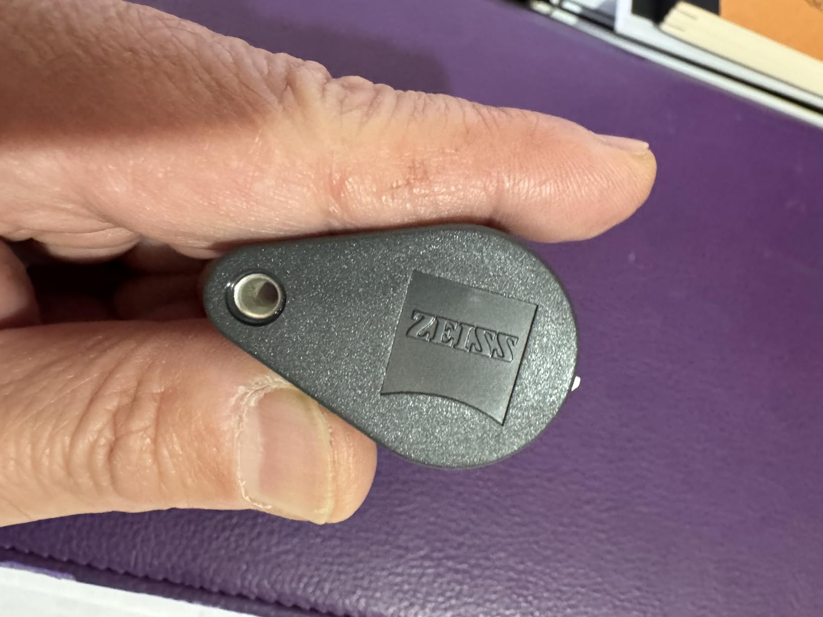 Zeiss Optics D40 10x Aplanatic Achromatic Pocket Magnifier customer photo 2