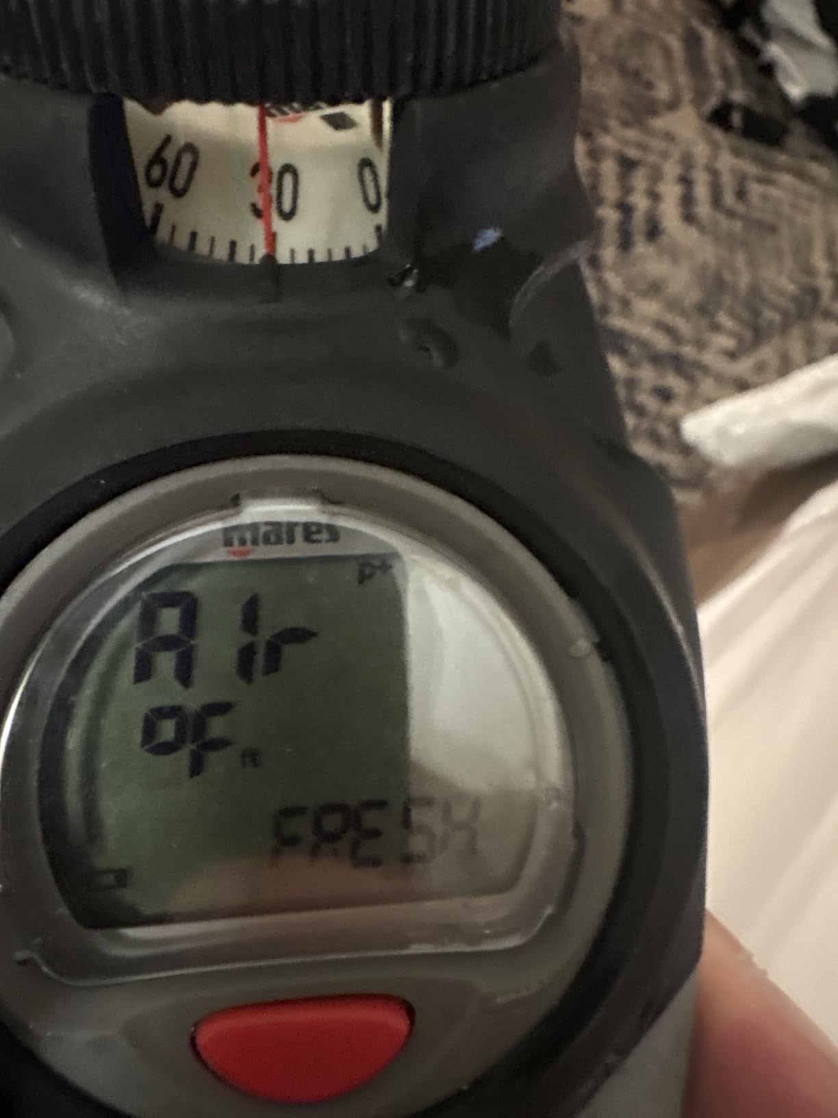 Mares Mission Puck 3 Scuba Diving Computer Console - Puck Computer w/Compact Easy-to-Read Pressure Gauge & Integrated Analog Compass customer photo 1