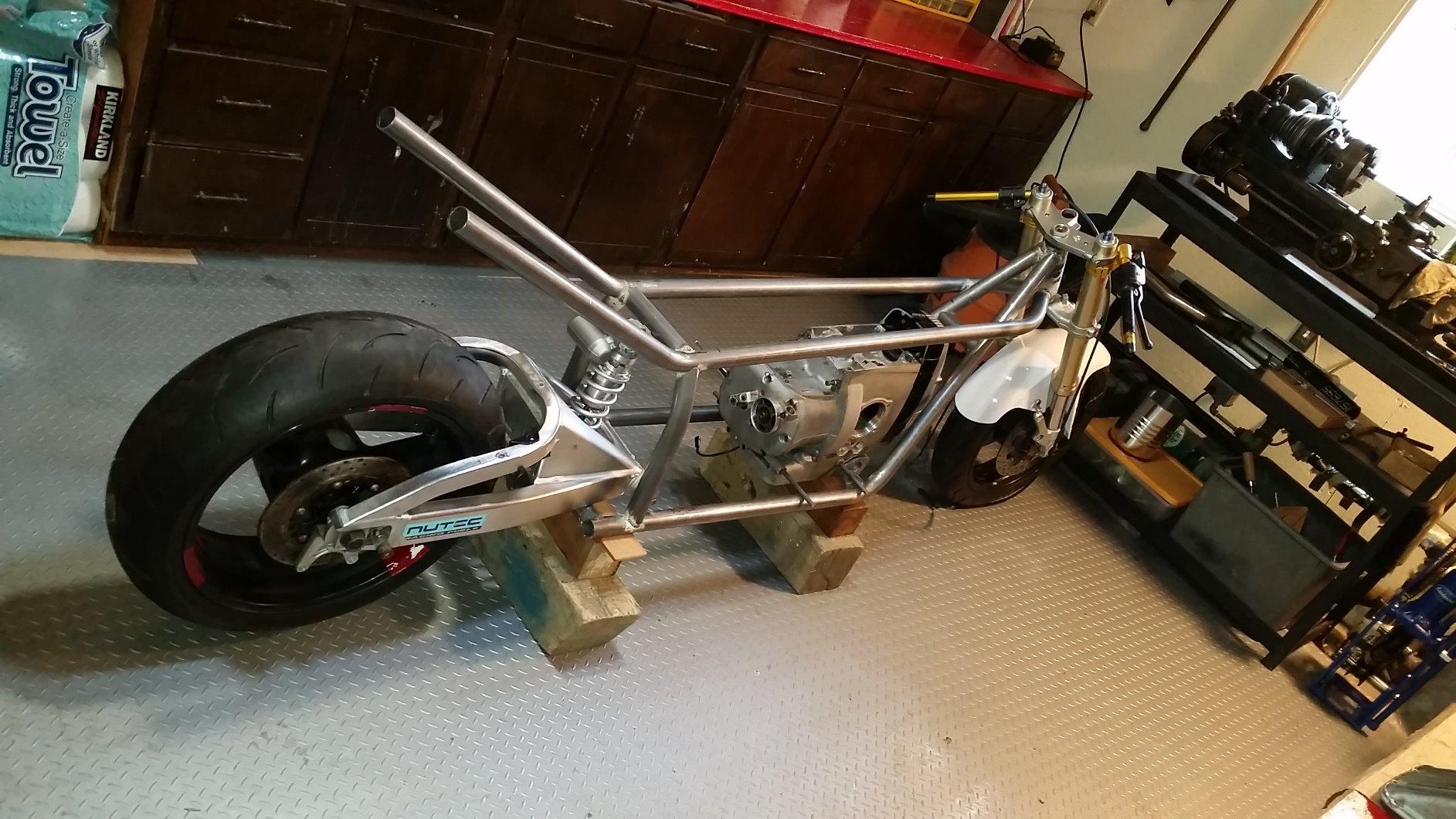 Eastwood Hydraulic Tubing Bender | Professional Grade Pipe Tube Bending Tool | High Accuracy Piping Former | Heavy Duty Steel Frame Design | Includes 5 Dies | 8 Ton Forming Capacity customer photo 1