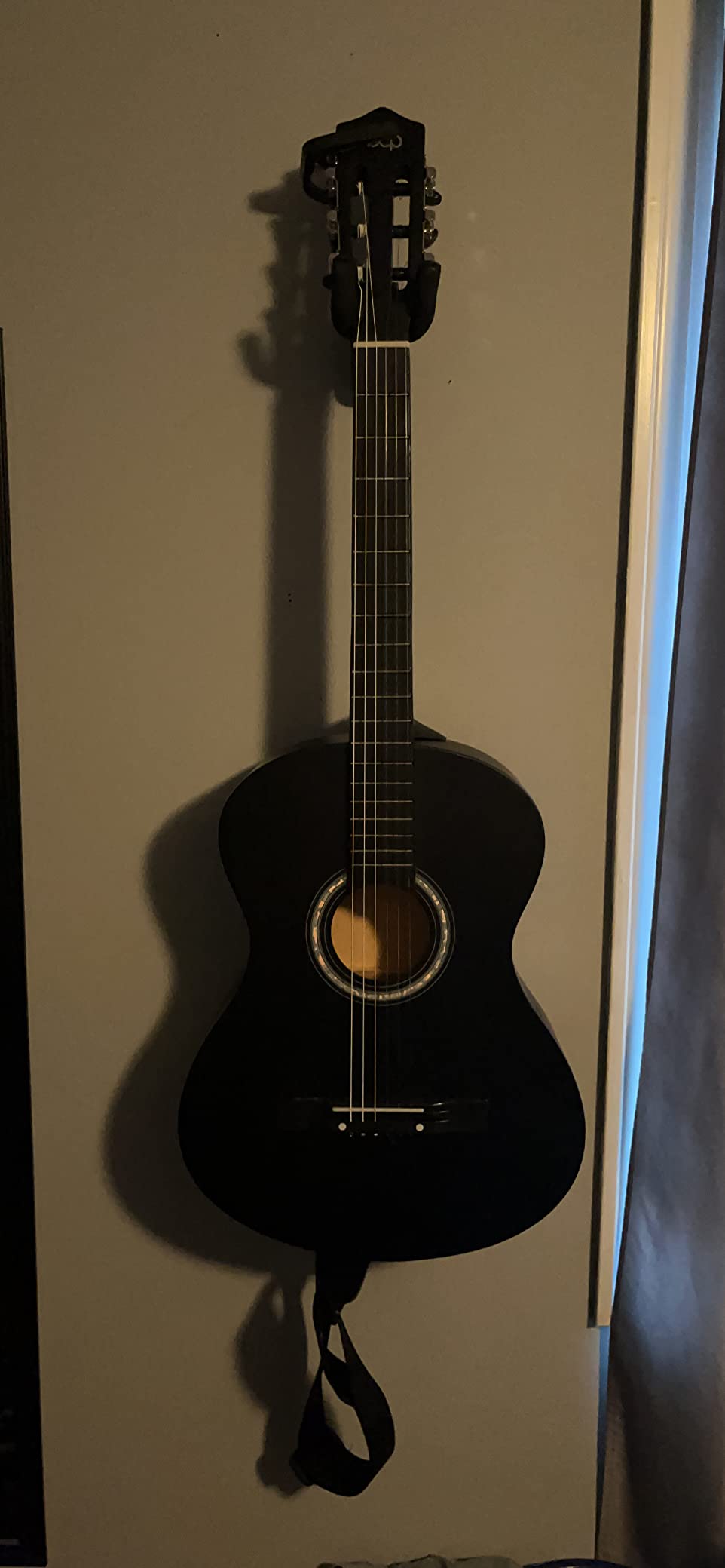 Best Choice Products 38in Beginner All Wood Acoustic Guitar Starter Kit w/Gig Bag, 6 Picks, Nylon Strings, Strap w/Pick Holder - Matte Black customer photo 1