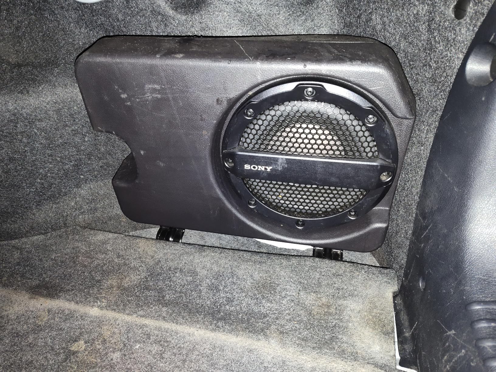 BOSS Audio Systems R1002 2 Channel Car Amplifier - 200 High Output, 2-8 Ohm Stable, Low/High Level Inputs, Full Range, Bridgeable, Bass for Subwoofer customer photo 2