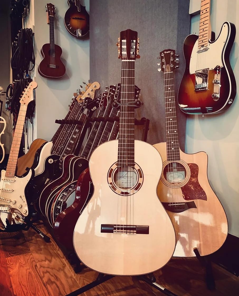 Kremona Rosa Blanca - All-Solid Flamenco Guitar - Handmade in Europe - Deluxe Hardshell Case Included customer photo 2