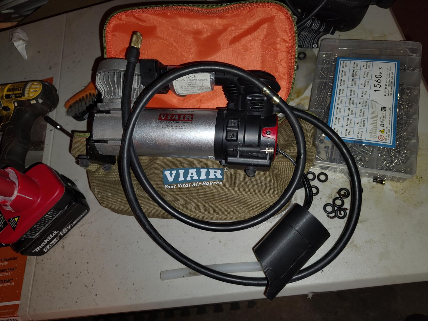 VIAIR 88P Portable Compressor Kit with Alligator Clamps, Tire Inflator, 12V, 120 PSI, for Up to 33 Inch Tires customer photo 1
