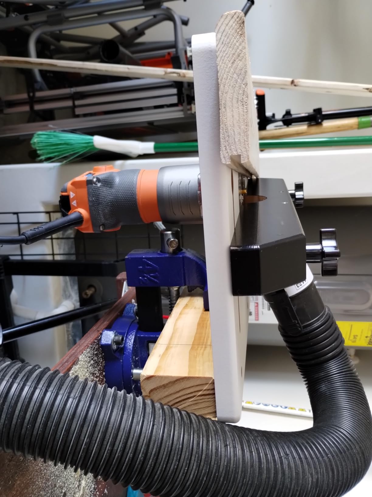 Rockler Trim Router Table - Adjustable Table Router w/Pre-Drilled Holes customer photo 2