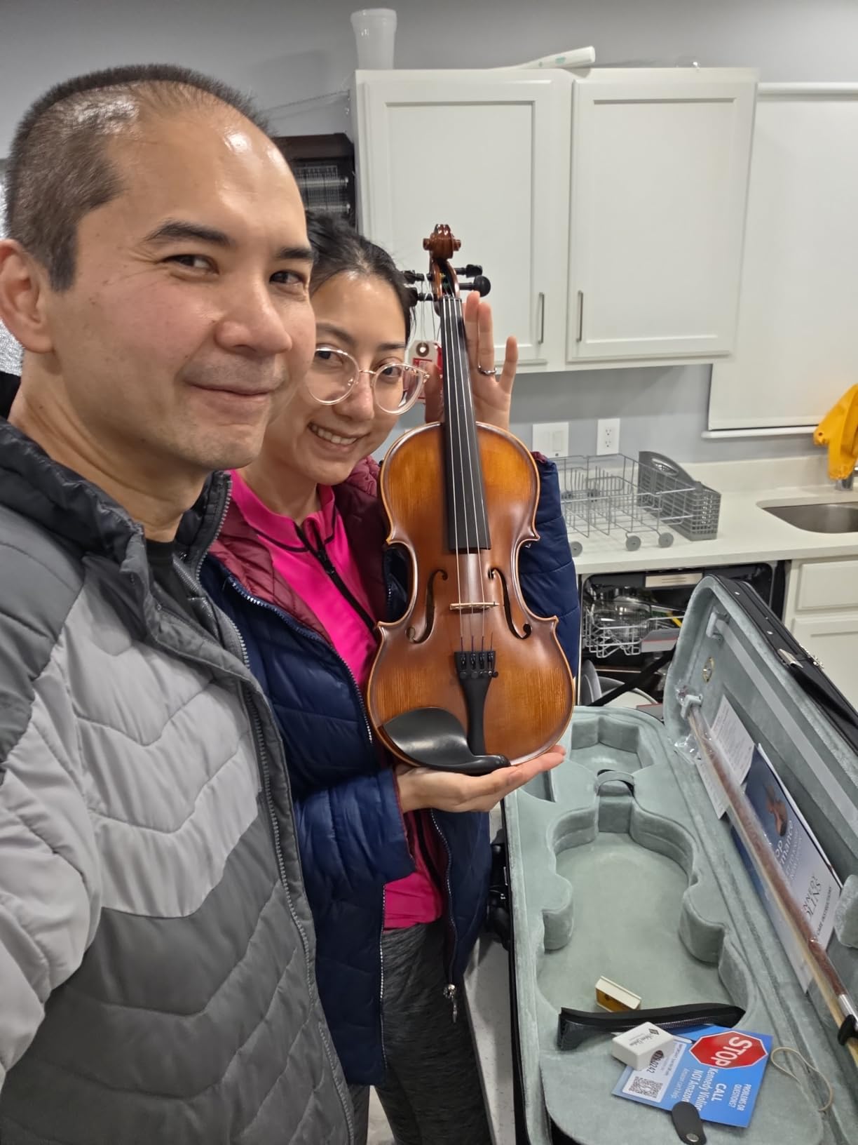 Bunnel Pupil Violin Outfit 4/4 Full Size By Kennedy Violins - Carrying Case and Accessories Included - Solid Maple Wood and Ebony Fittings customer photo 1