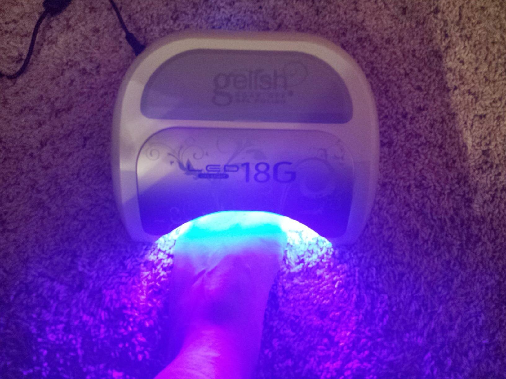 Gelish 18G Classic LED Light - Professional Nail Curing Lamp for Home or Salon Use, Fast-Drying 36W, Corded, SafeLight Technology, Ergonomic Design, Pedicure-Friendly. customer photo 2