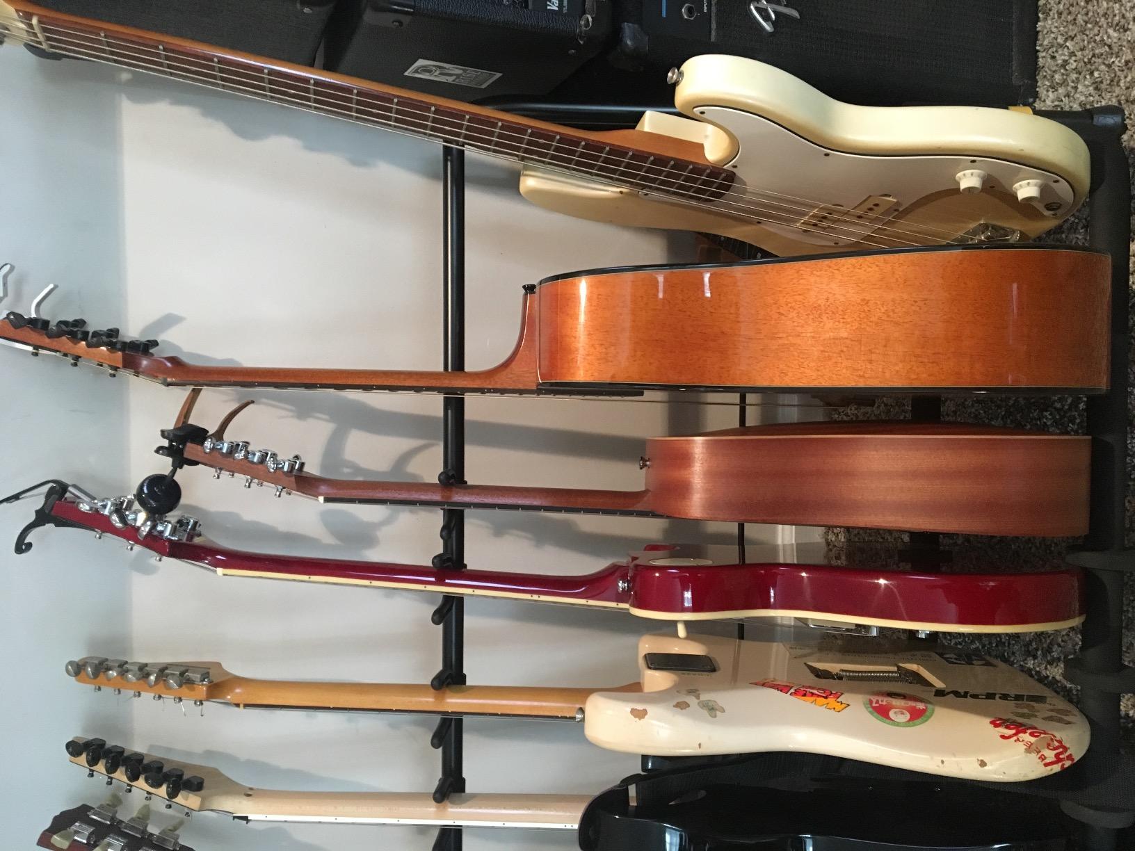 Taylor BT2 Baby Taylor Acoustic Guitar, Mahogany Top customer photo 2