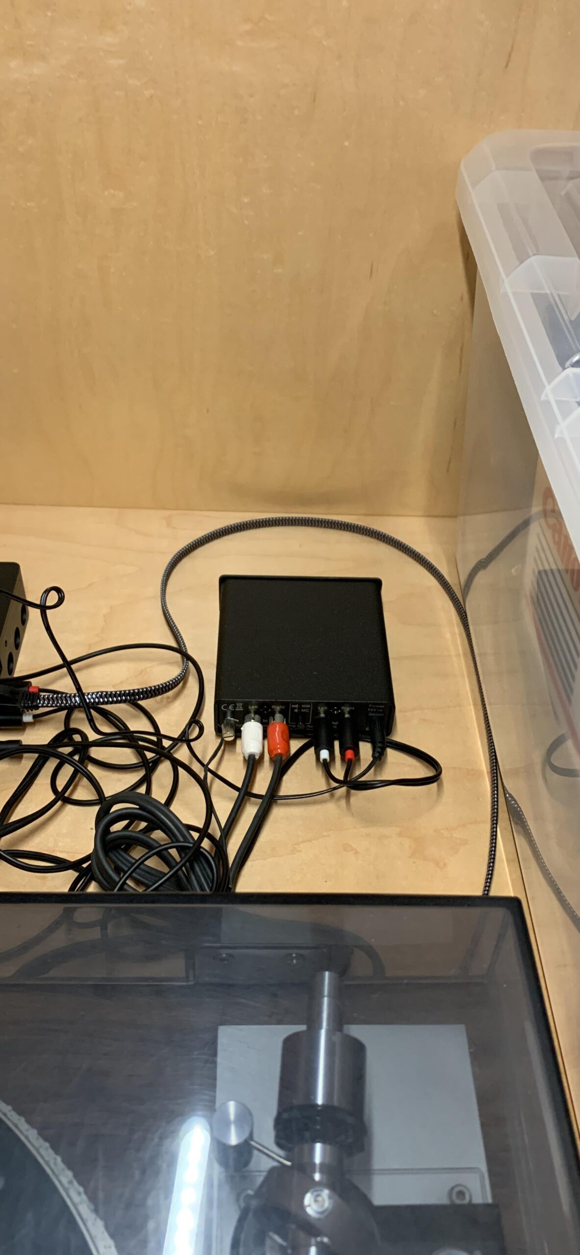 Pro-Ject Audio - Phono Box DC - MM/MC Phono preamp with line Output (Black) customer photo 2