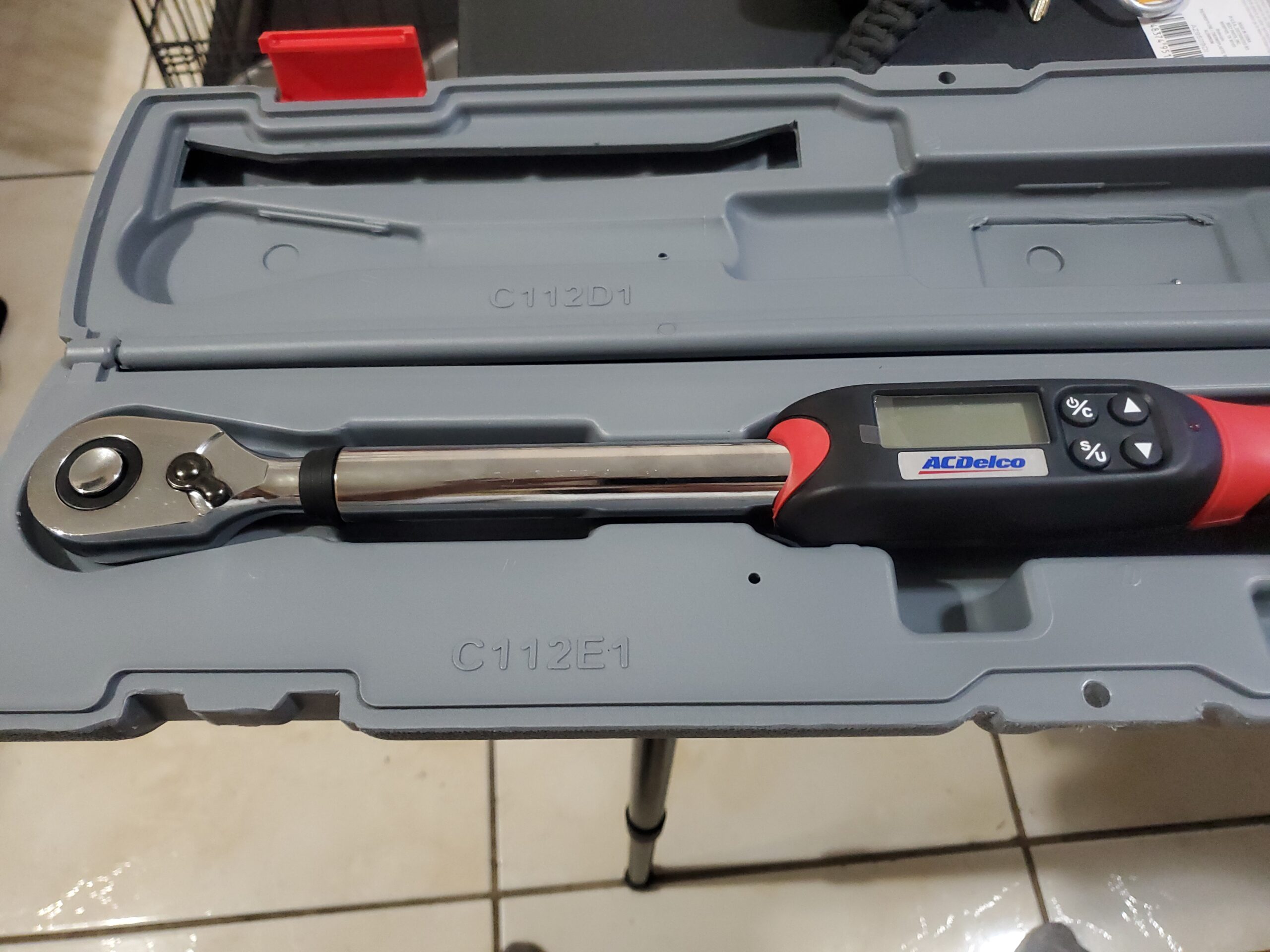ACDelco ARM601-4 1/2 inch (14.8 to 147.5 ft-lbs.) Heavy Duty Digital Torque Wrench with Buzzer and LED Flash Notification - ISO 6789 Standards customer photo 1