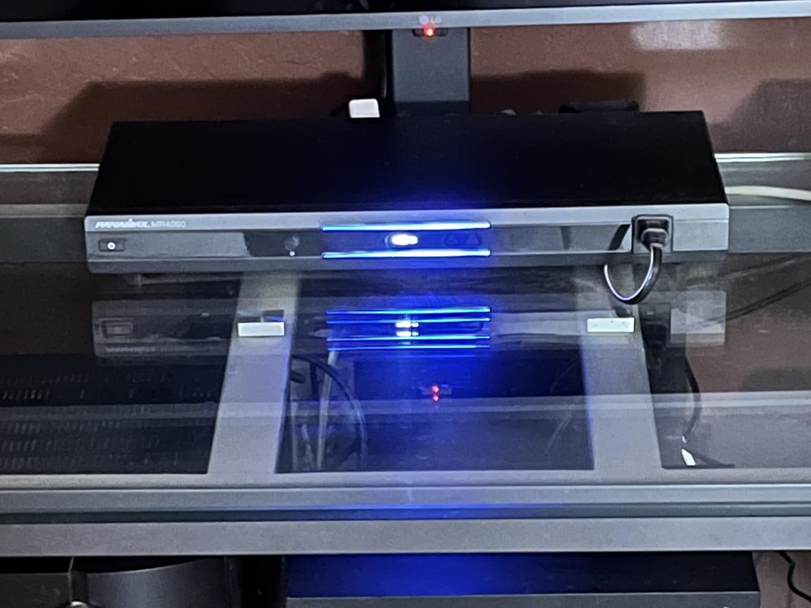 Panamax MR4000 8-Outlet Home Theater Power Management customer photo 1