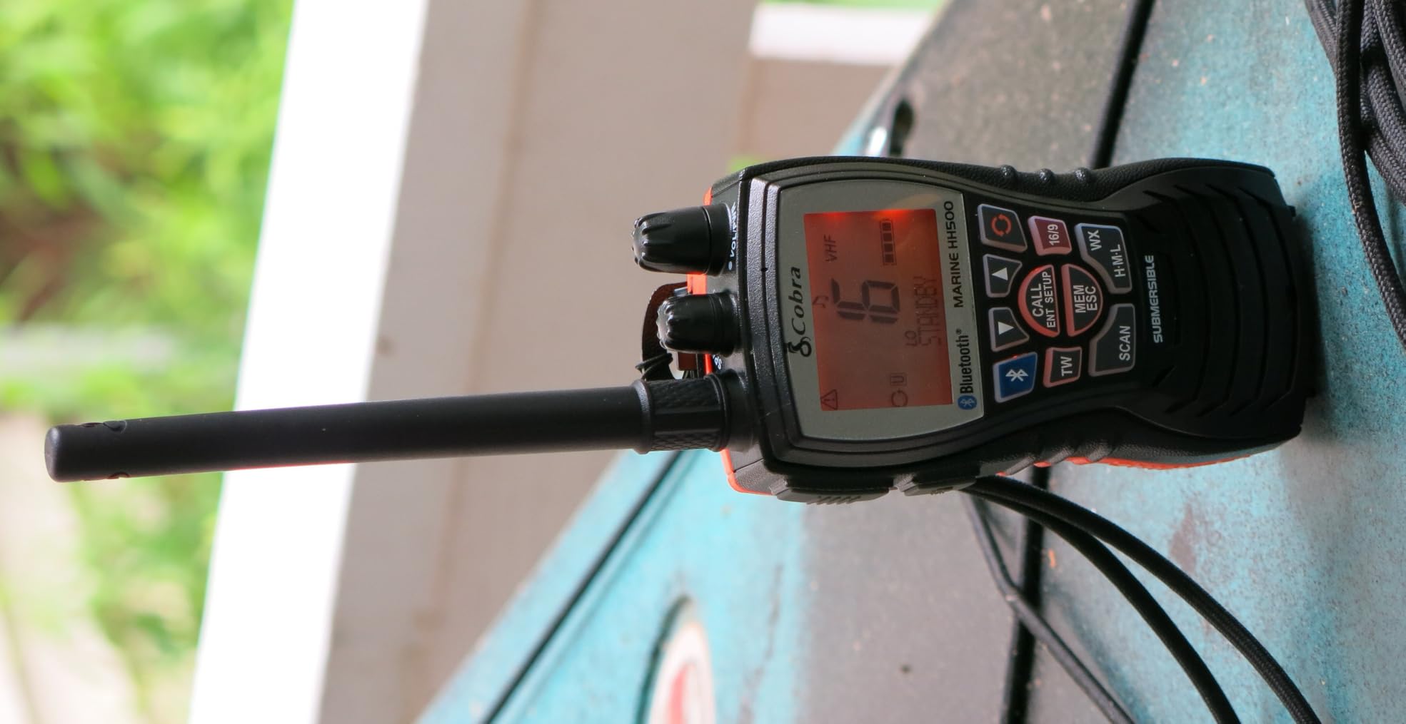 Cobra MR HH350 FLT Handheld Floating VHF Marine Radio - 6 Watt, Submersible, Noise Cancelling Mic, Backlit LCD Display, NOAA Weather, and Memory Scan, Grey customer photo 1