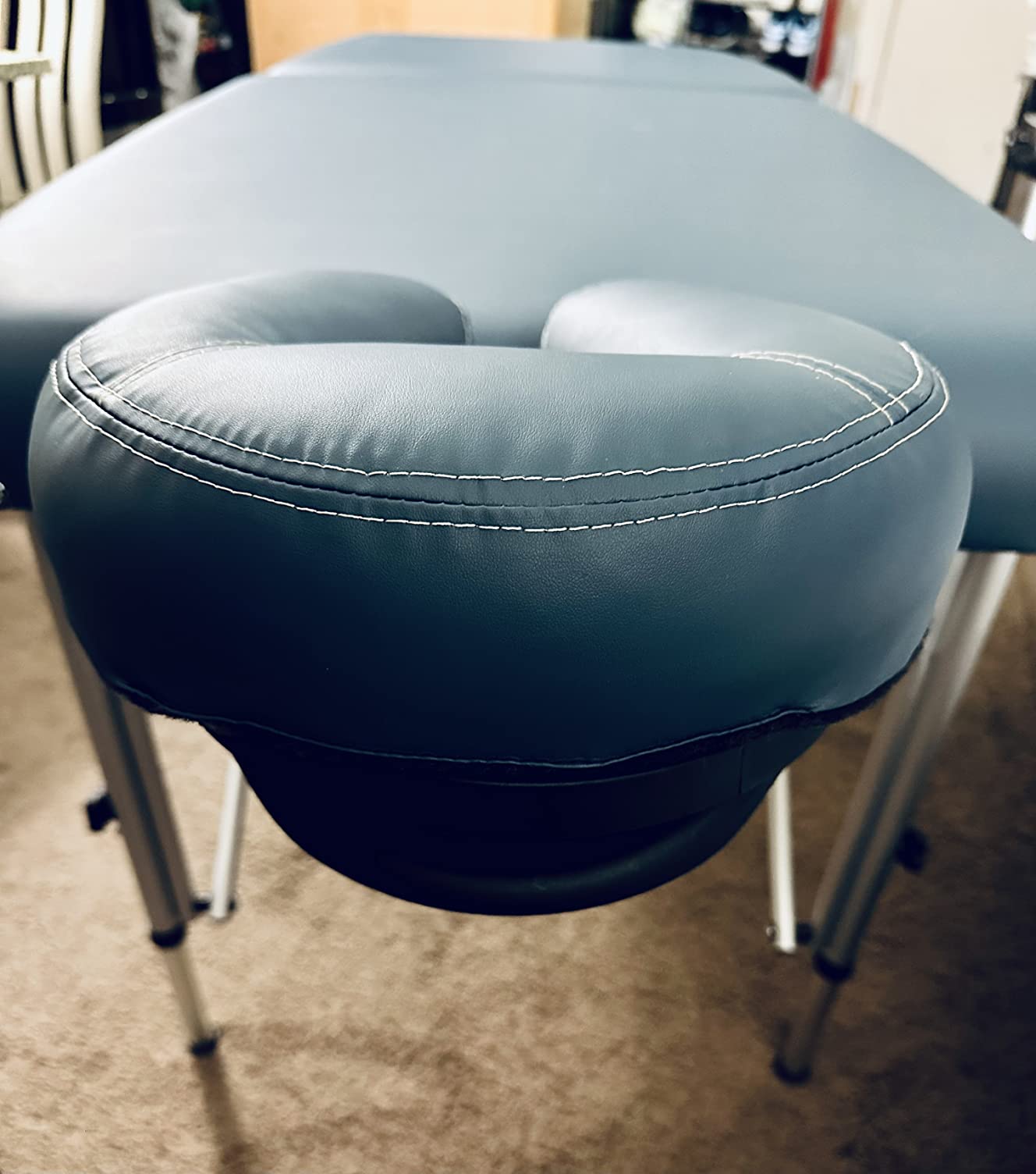 Earthlite Luna Portable Massage Table Package customer photo 2