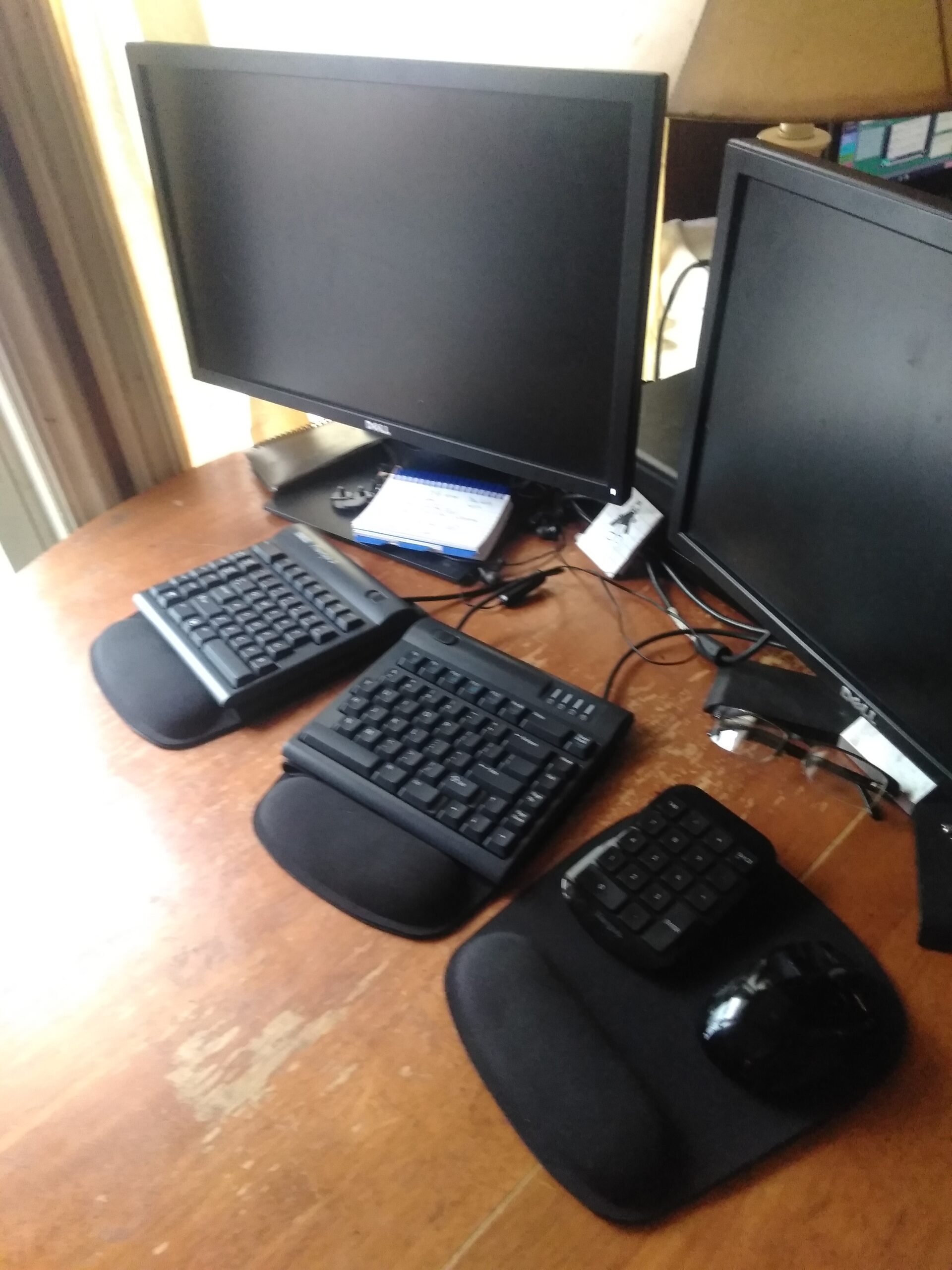 KINESIS Freestyle2 Ergonomic Keyboard for PC (9