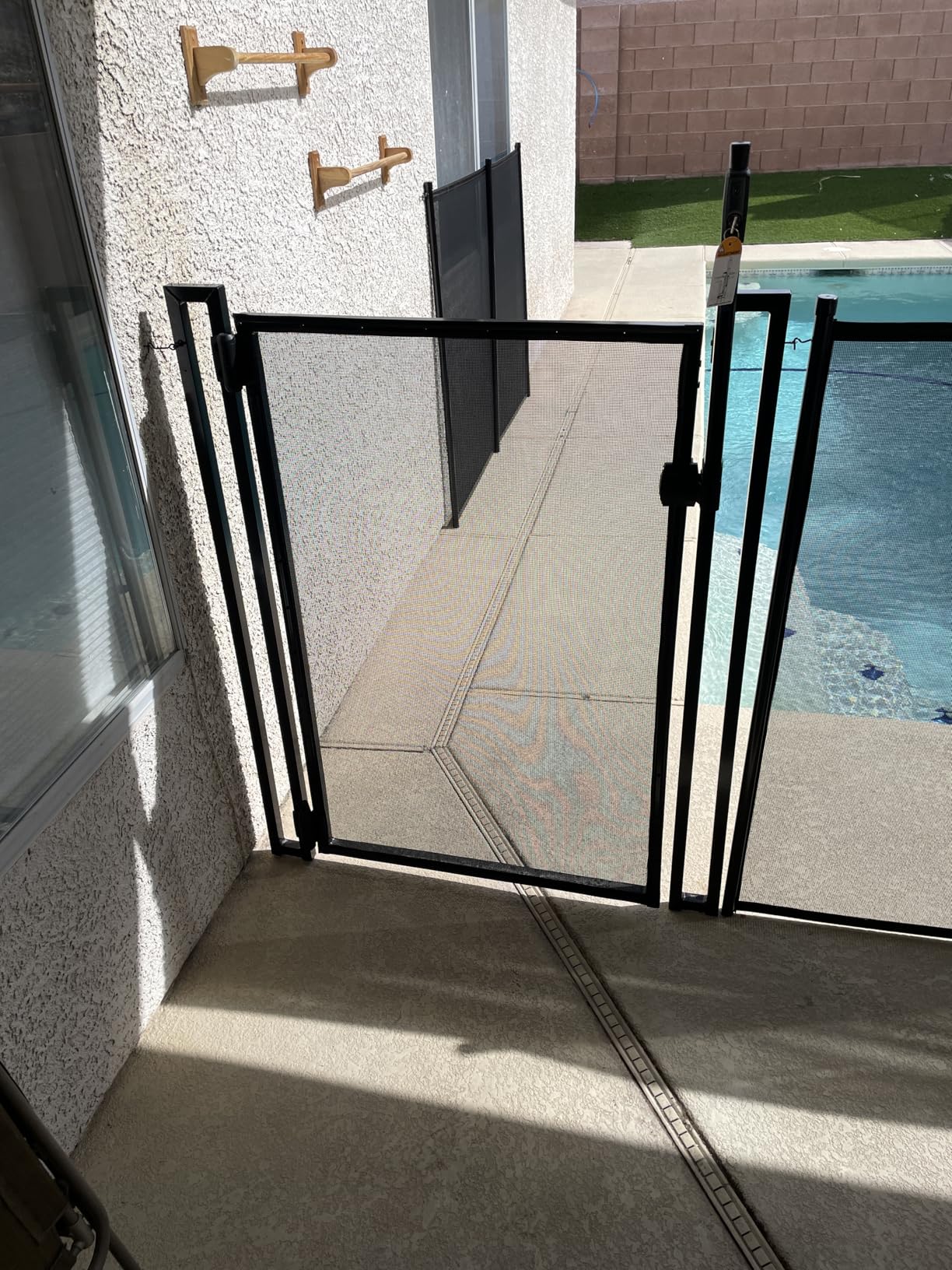 Pool Fence DIY by Life Saver Self-Closing Gate Kit, Black (Pack of 1) customer photo 2
