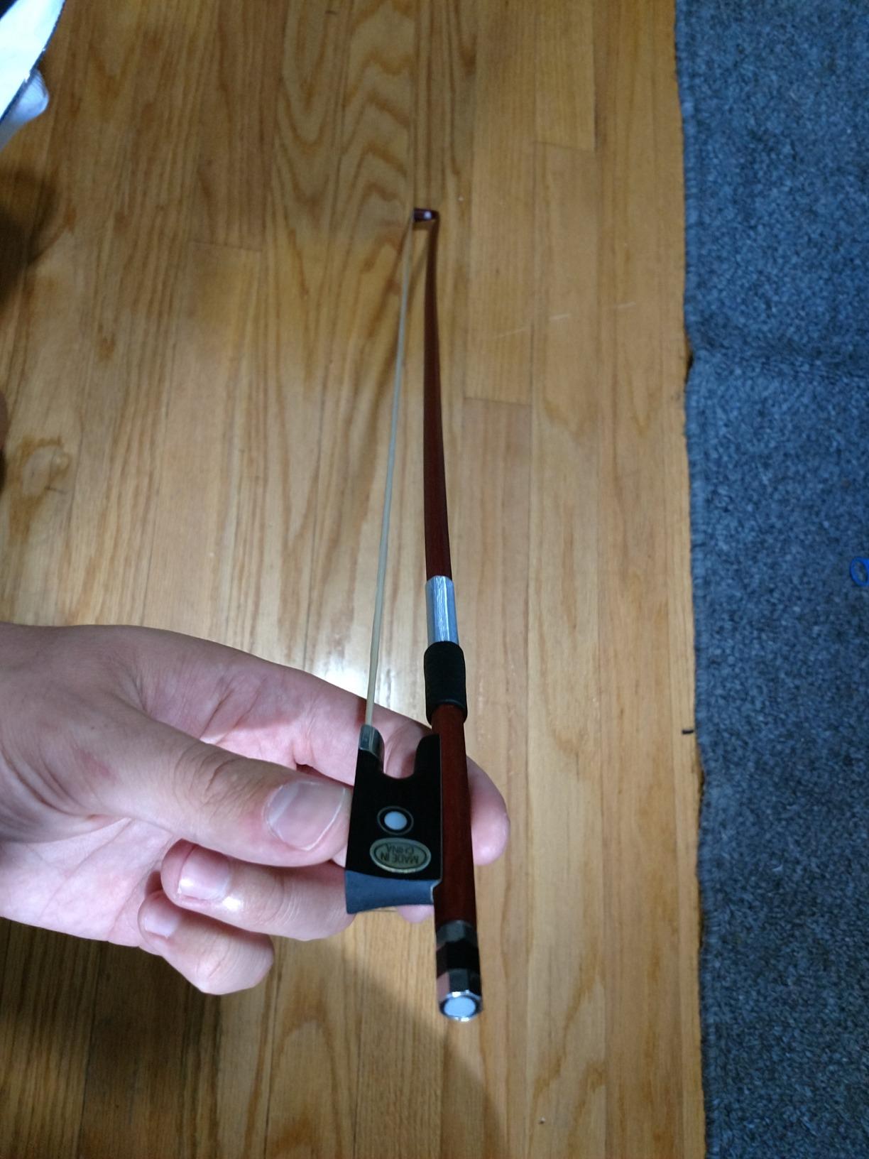 ADM 4/4 Full Size Student Violin Bow, Well Balanced Handmade Brazilwood Bow with Horsehair, Ebony Frog with Pearl Eye and Pearl Slide customer photo 1