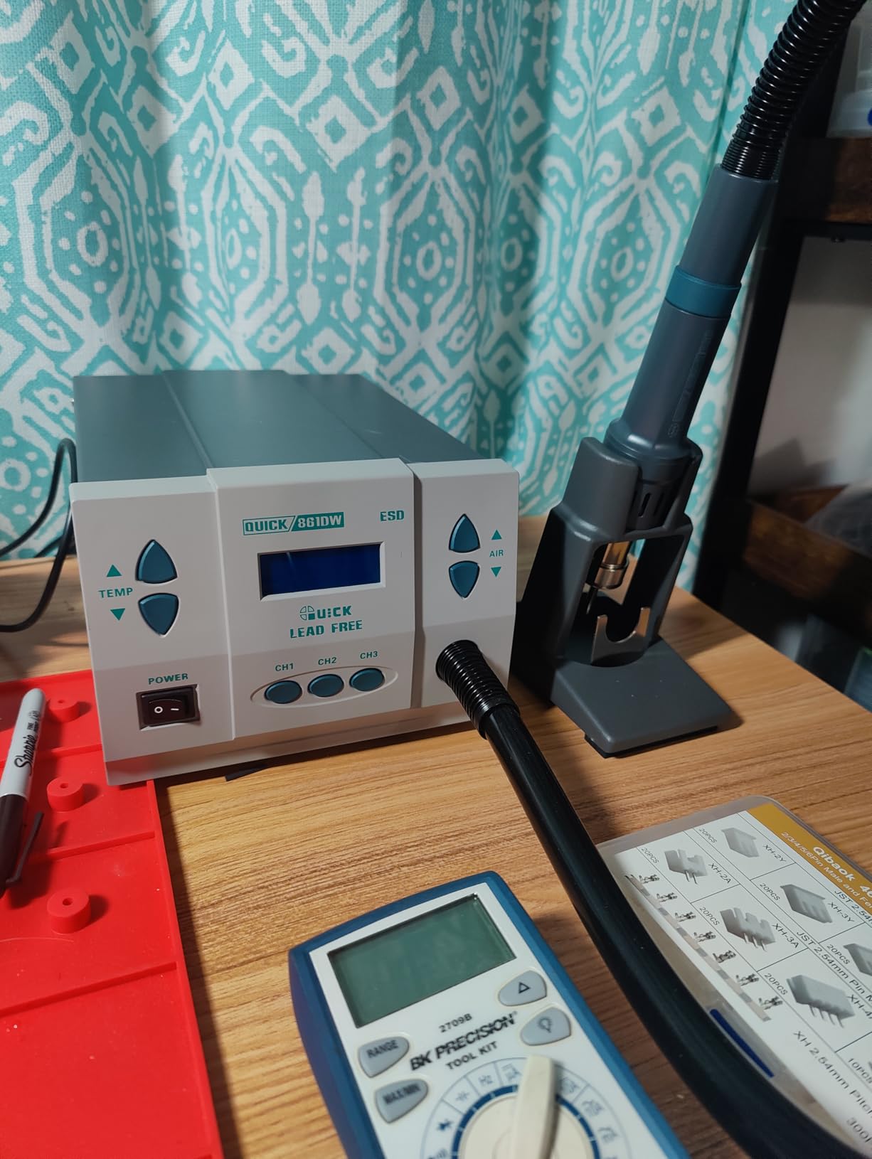 Quick 861DW 1000W Digital Rework Station with LCD Display customer photo 1