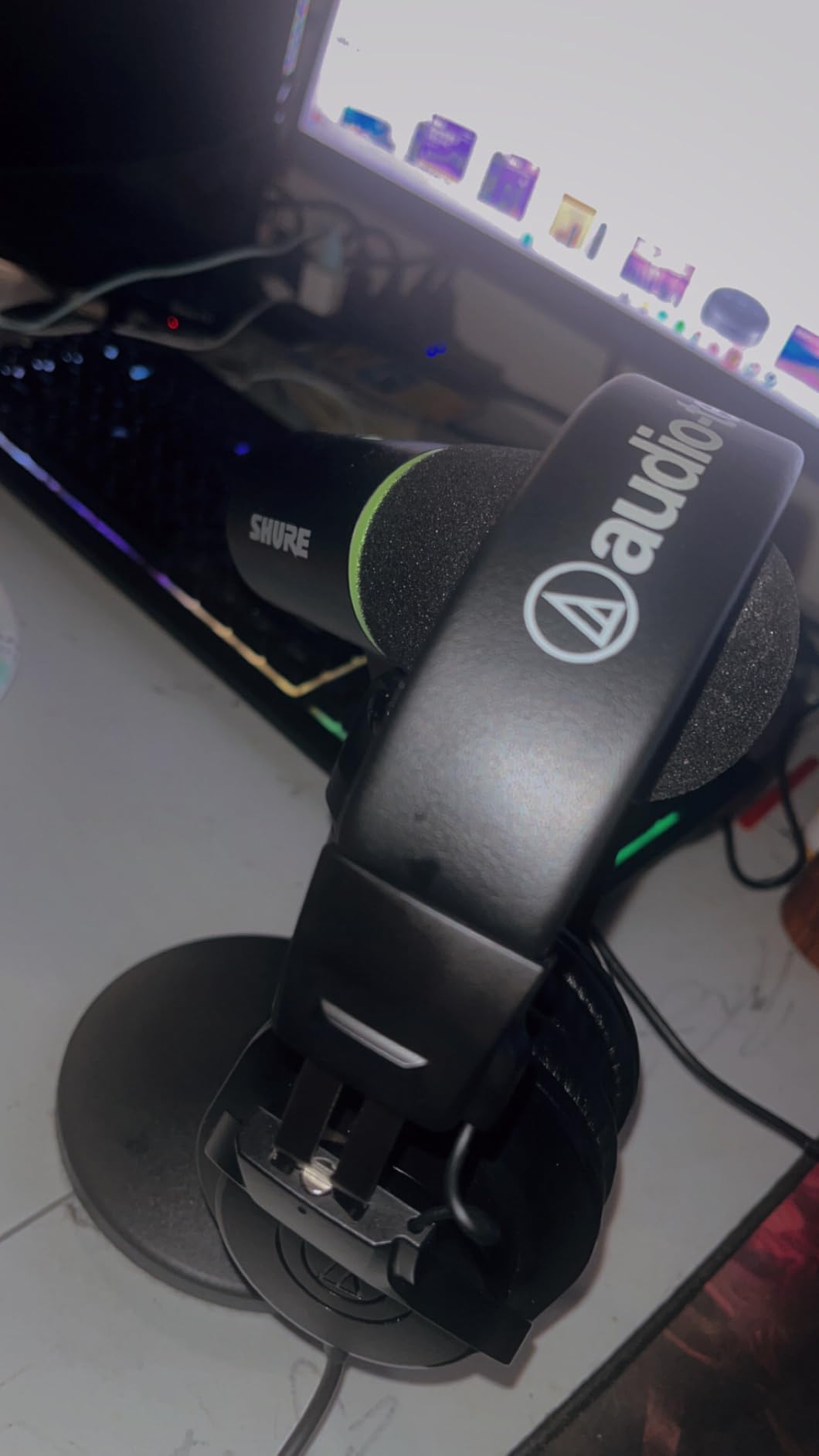 Audio-Technica ATH-M20x Professional Studio Monitor Headphones customer photo 2