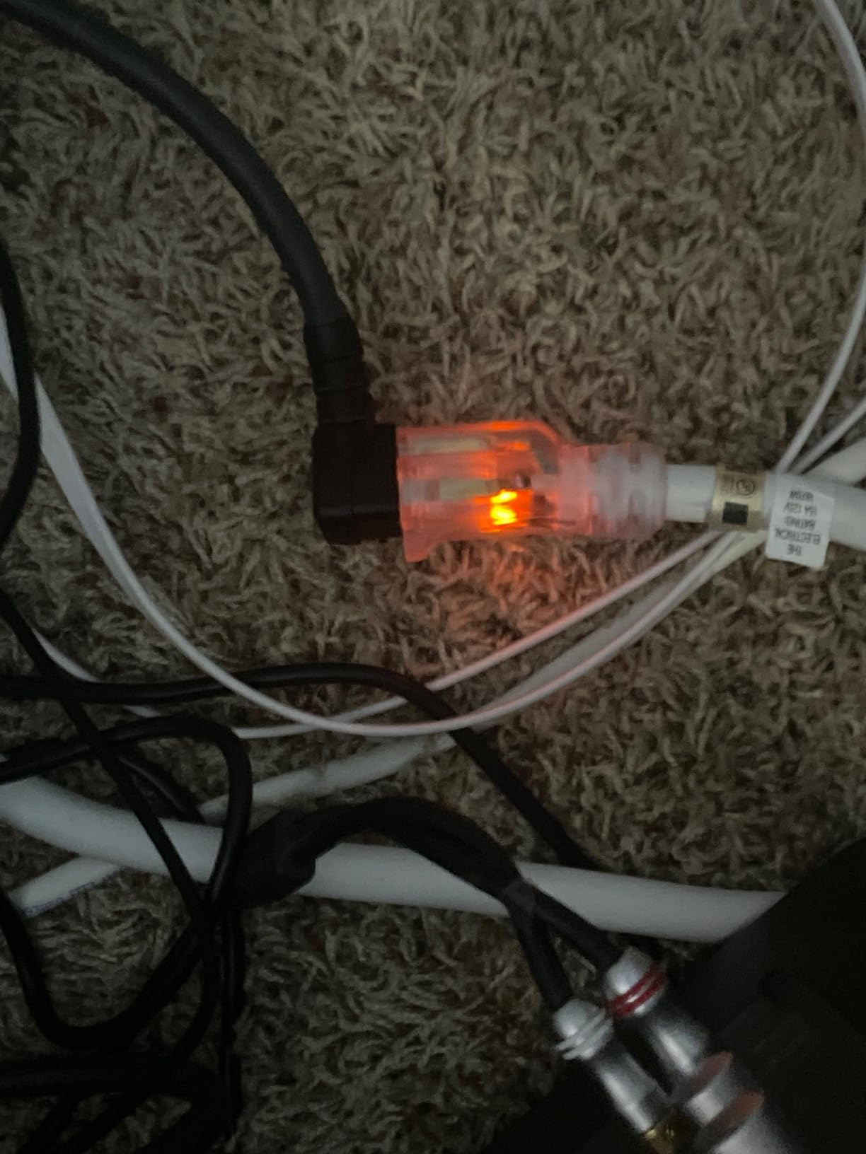 Panamax MR4300 9-Outlet Home Theater Power Management with Surge Protection and Power Conditioning customer photo 1