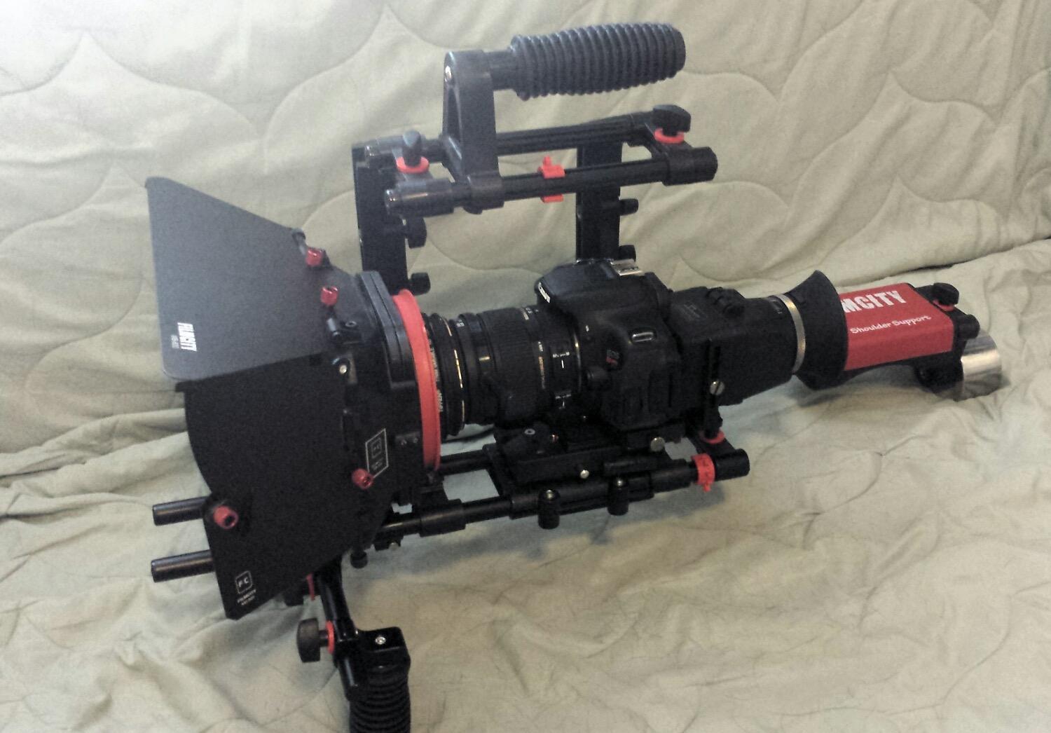 Camera Shoulder Support Rig Kit with Cage & Matte Box for DSLRs Video Camcorder. Adjustable Brackets & Handles. Fits Multiple Lens Diameters up to 95m. 4x4 Filter Holders. customer photo 1