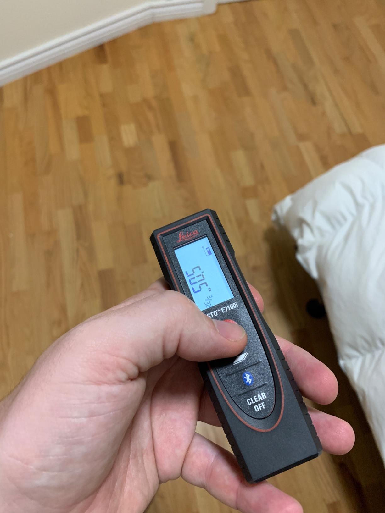 DISTO E7100i 200ft Laser Distance Measure with Bluetooth, Black/Red customer photo 1