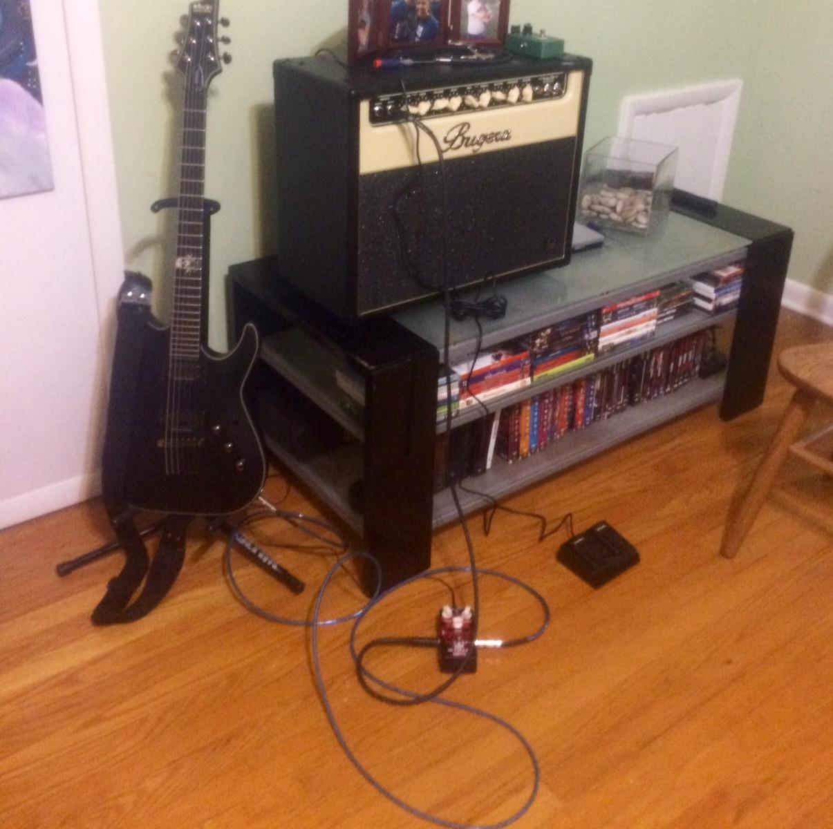 Bugera V22 INFINIUM 22-Watt Vintage 2-Channel Tube Combo customer photo 1