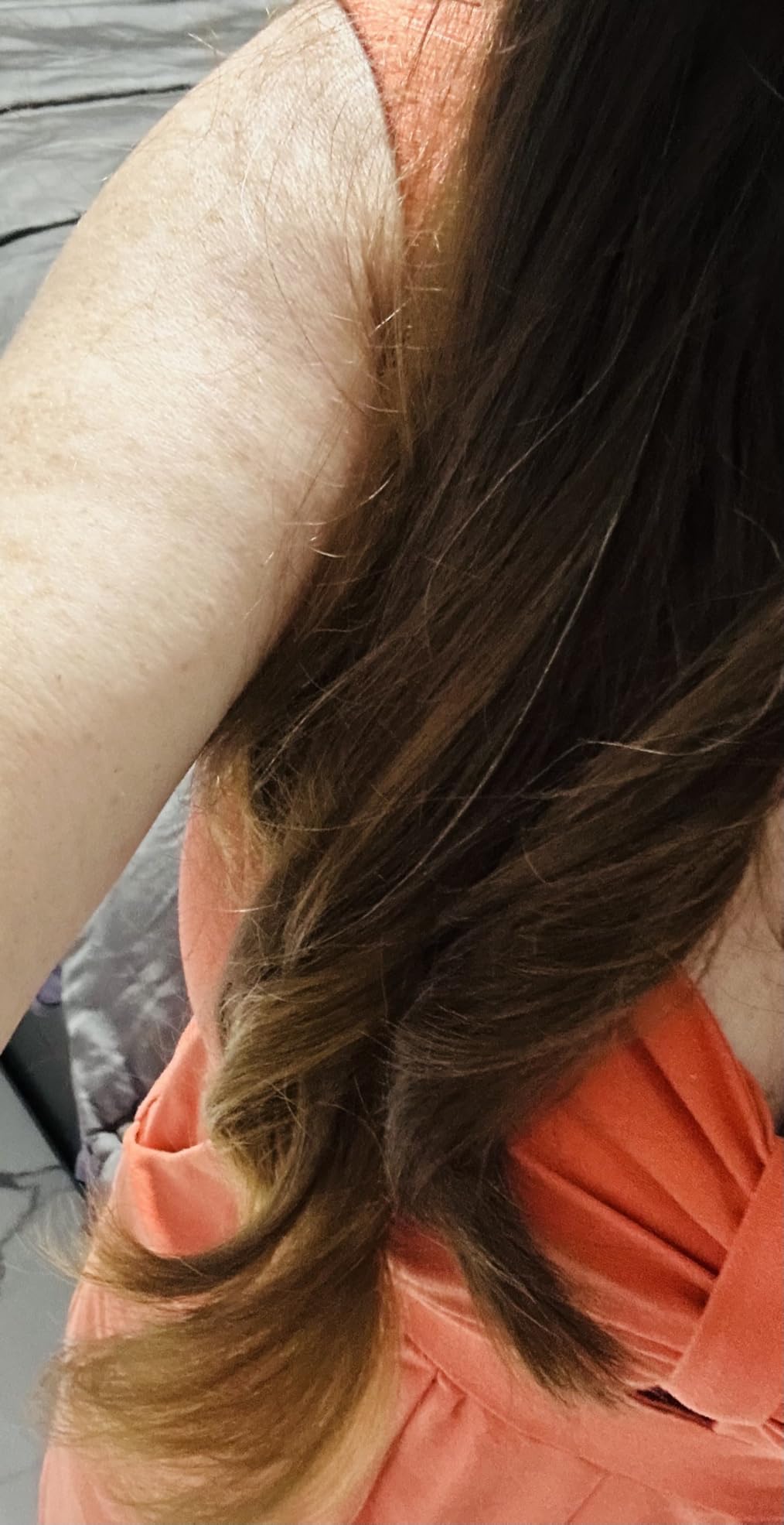 KISS Instawave Deluxe Automatic Rotating Curling Iron with Ceramic Ionic Technology customer photo 2