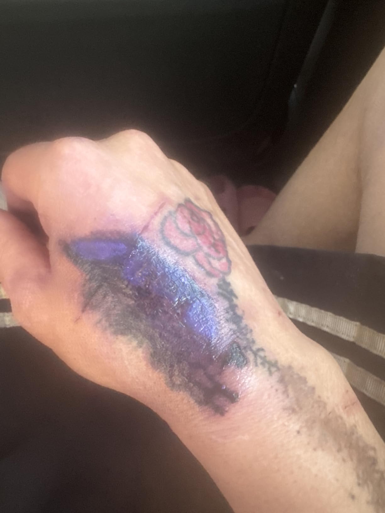 Solong Tattoo Complete Tattoo Kit 4 Pro Machine Guns 54 Inks Power Supply Foot Pedal Needles Grips Tips Carry Case TK453-US(Machine color random) customer photo 1