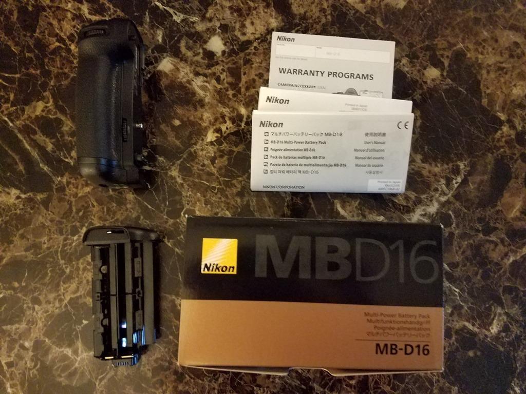 Nikon MB-D16 Multi Battery Power Pack/Grip for D750 customer photo 1