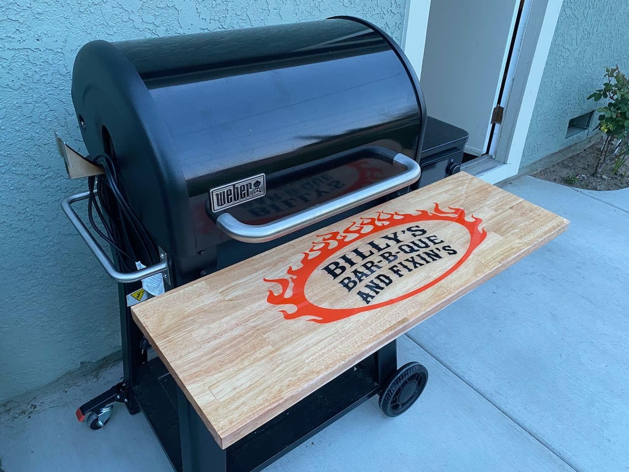 Weber Searwood 600 Wood Pellet Smoker Grill - Wi-Fi & Bluetooth-Enabled Outdoor Grill for Smoking, Searing, Rapid React PID & Cooking up to 600°F customer photo 1
