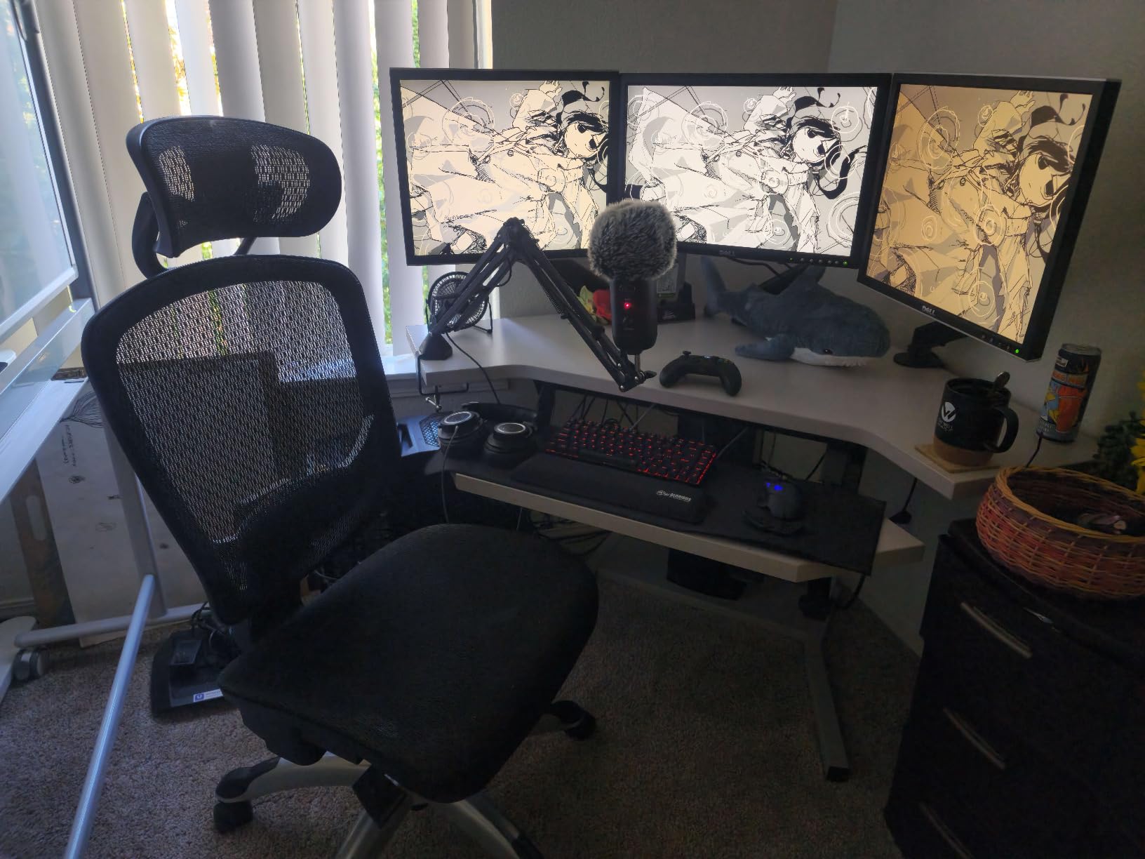 STAPLES Hyken Ergonomic Task Chair, Mesh, Ergonomic, Lumbar Support, Swivel, Black customer photo 1