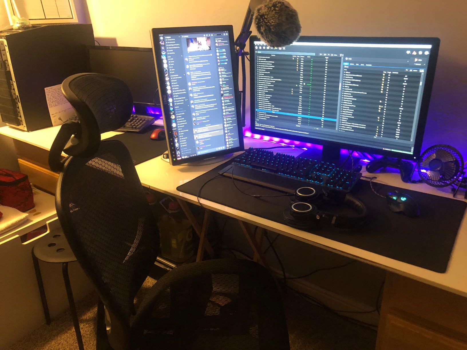 STAPLES Hyken Ergonomic Task Chair, Mesh, Ergonomic, Lumbar Support, Swivel, Black customer photo 2