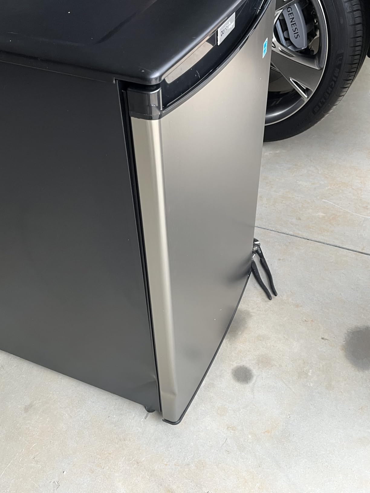 DAR044A4BSLDD 4.4 cu. ft. Compact Fridge in Stainless Steel customer photo 2