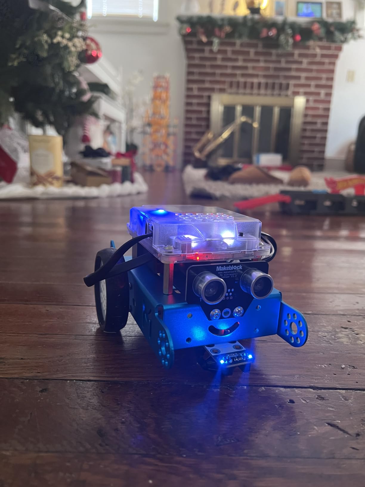 Makeblock mBot Robot Kit, Robotics for Kids Ages 8-12 Learn to Code with Scratch & Arduino, STEM Toys Science Kits for Kids customer photo 1