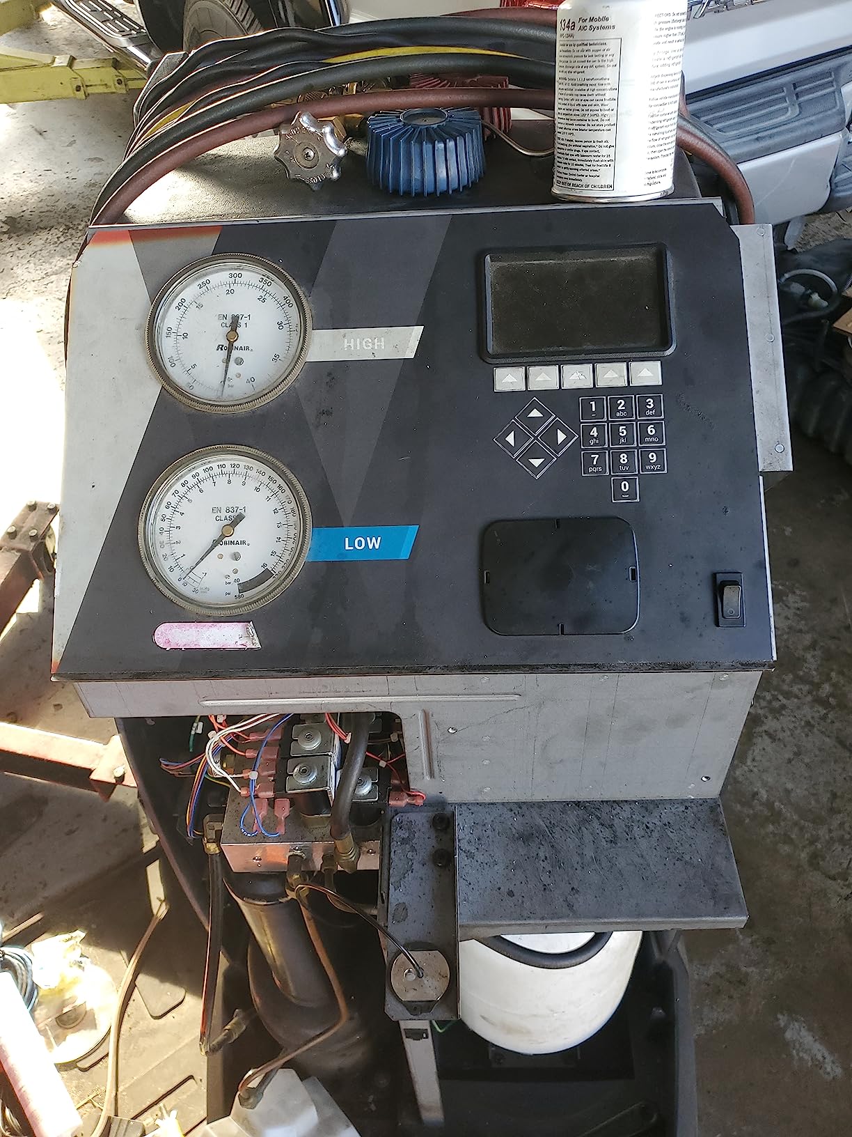 Robinair 34788NI Premier R-134A Refrigerant Recovery, Recycling, and Recharging Machine for Standard (Non-Hybrid) Automotive A/C Systems customer photo 11