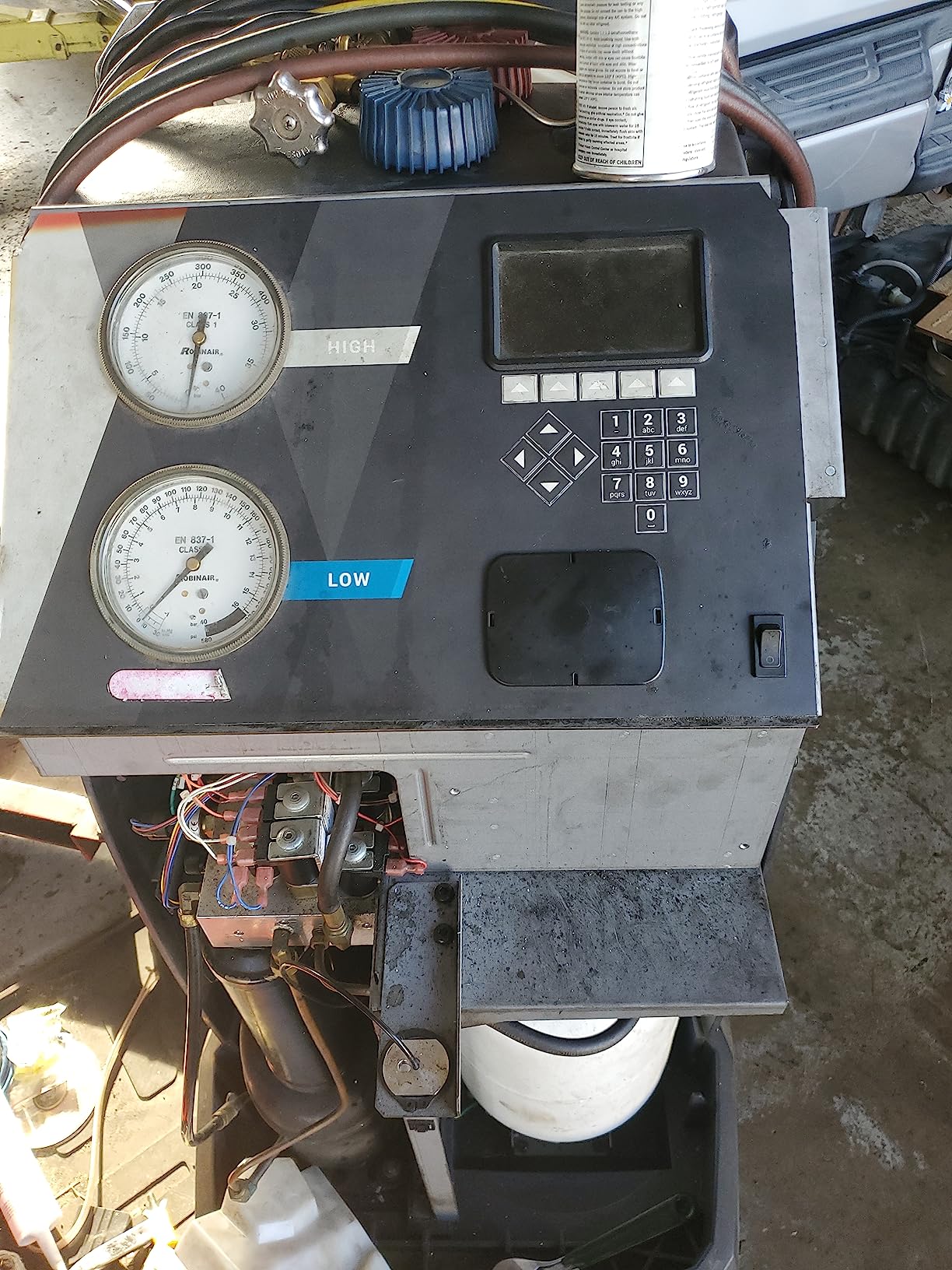 Robinair 34788NI Premier R-134A Refrigerant Recovery, Recycling, and Recharging Machine for Standard (Non-Hybrid) Automotive A/C Systems customer photo 5